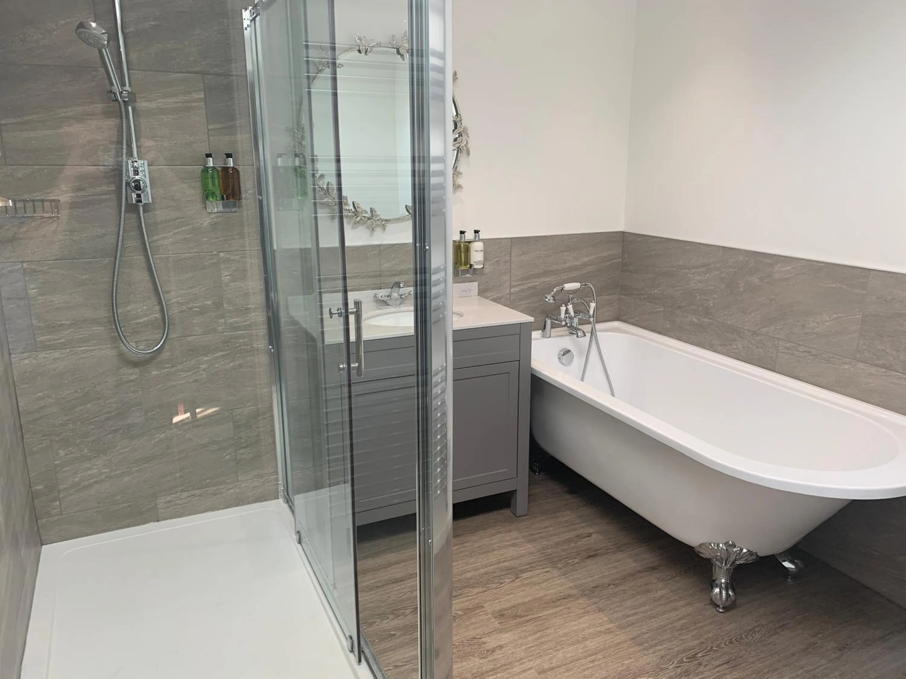 Shower in The Christopher Hotel, Eton