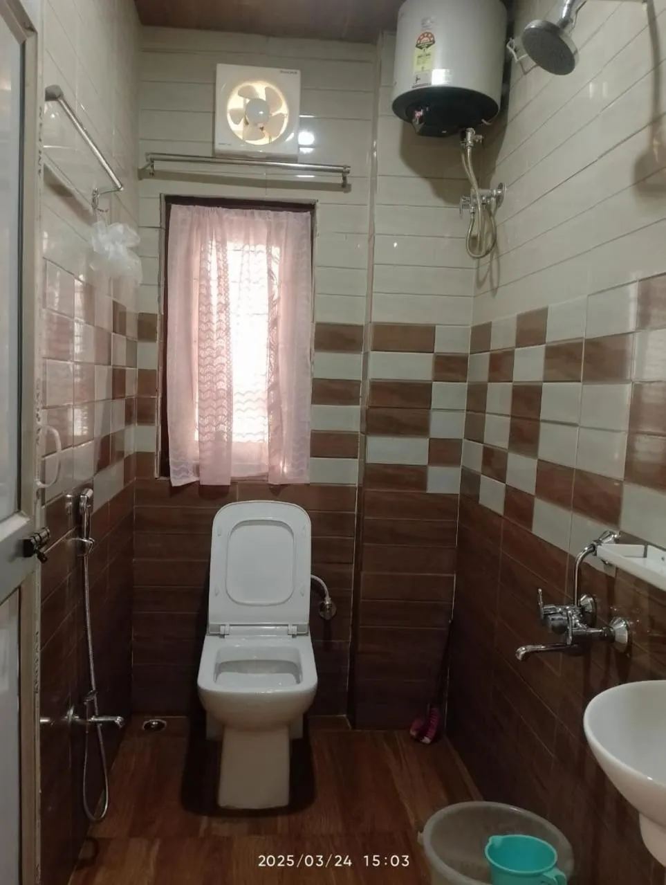 Toilet in Amazing Homestay
