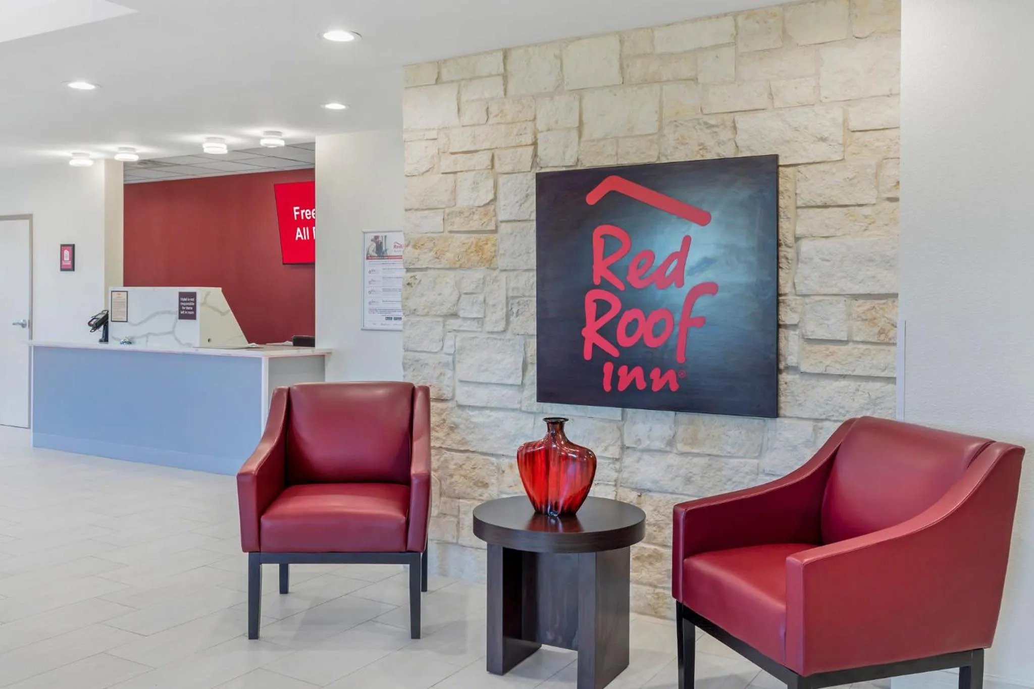 Lobby or reception in Red Roof Inn Hutchins