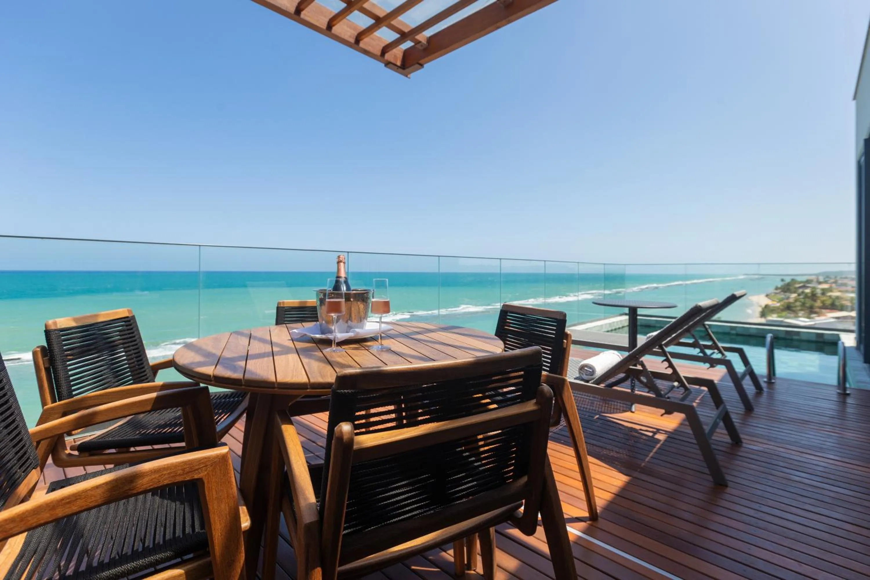 Pool view in Ritz Barra de São Miguel