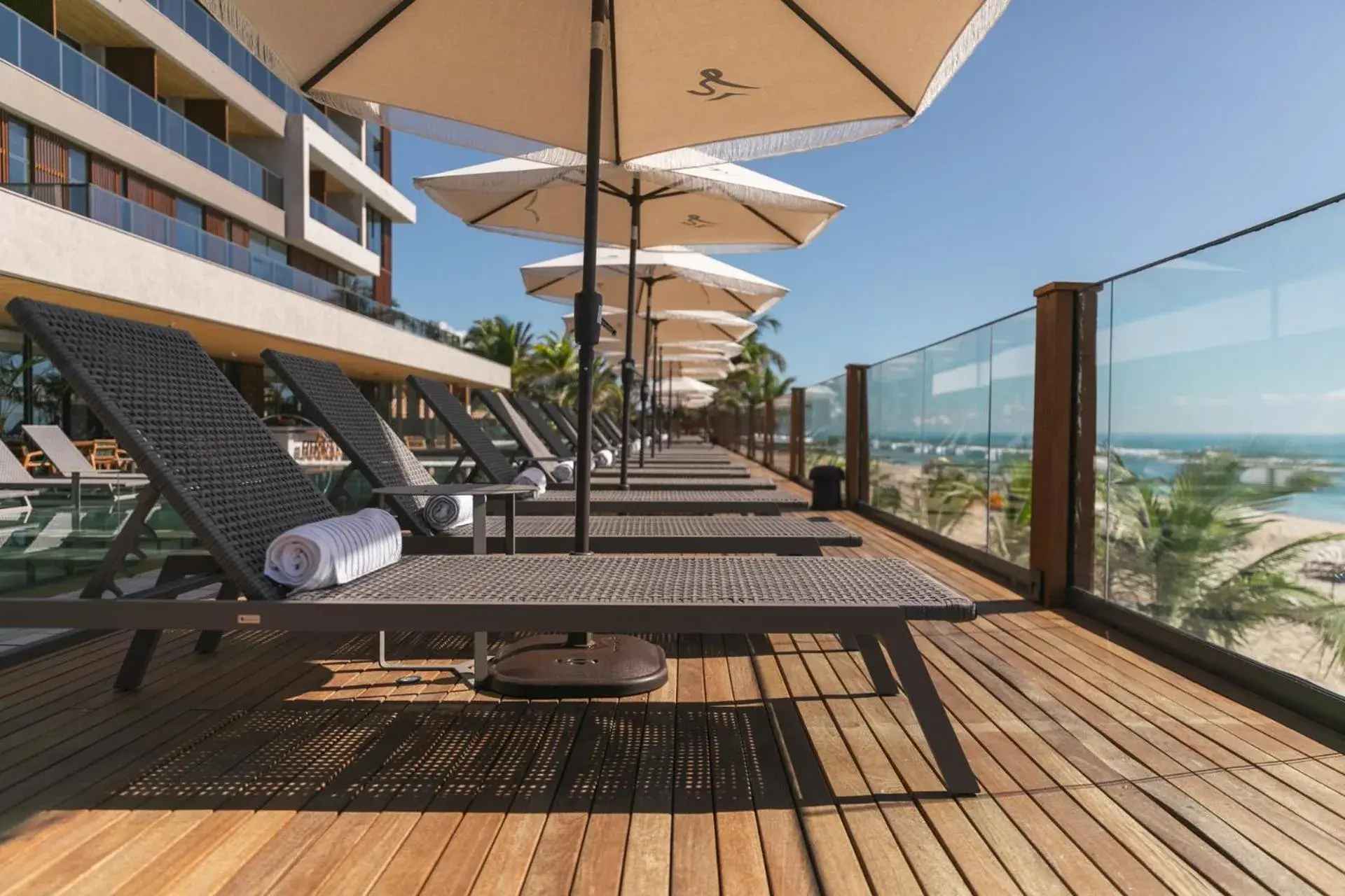 Pool view in Ritz Barra de São Miguel Pool view in Ritz Barra de São Miguel