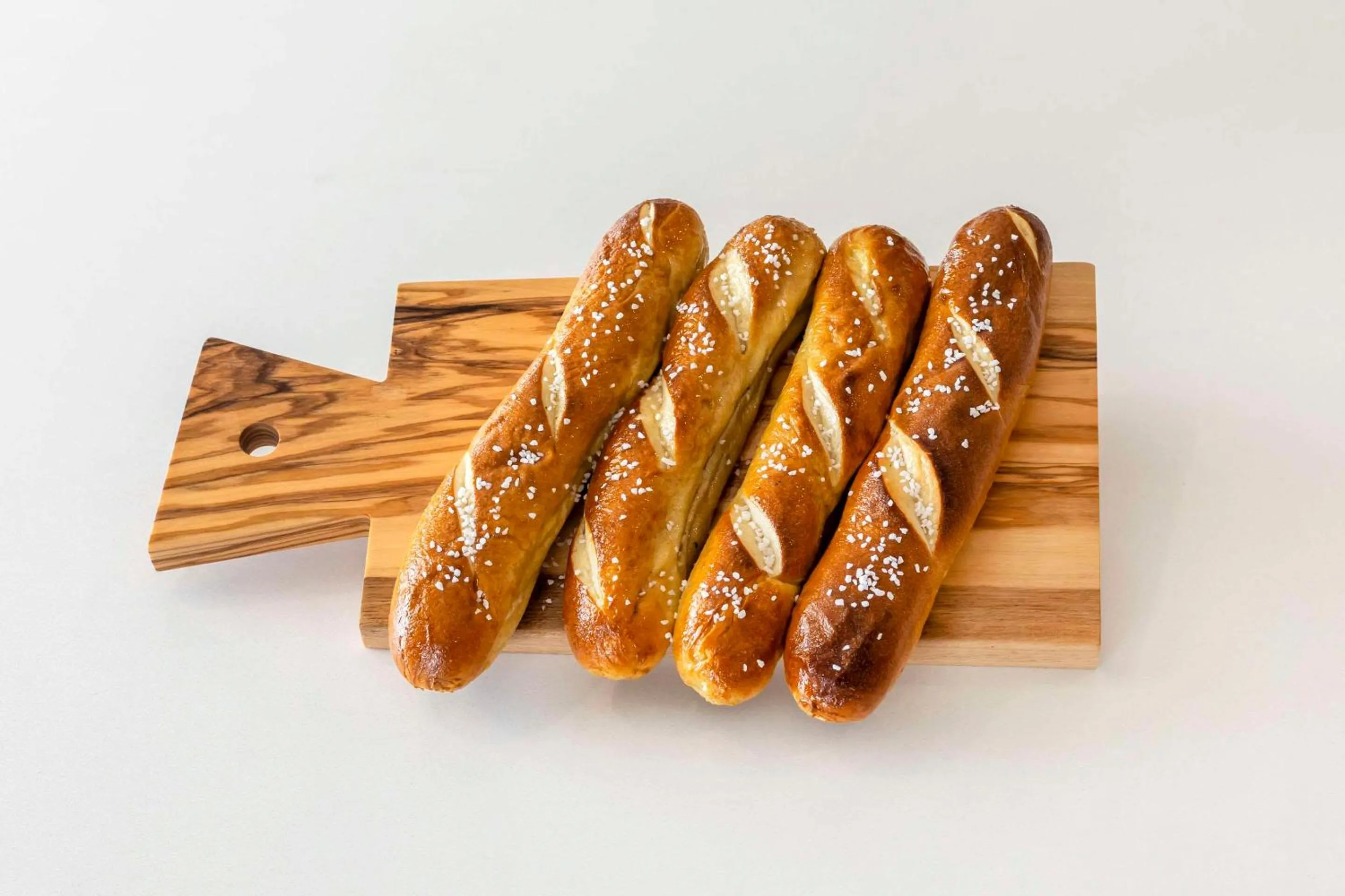 Restaurant/places to eat in Comfort Inn & Suites Newark Liberty International Airport