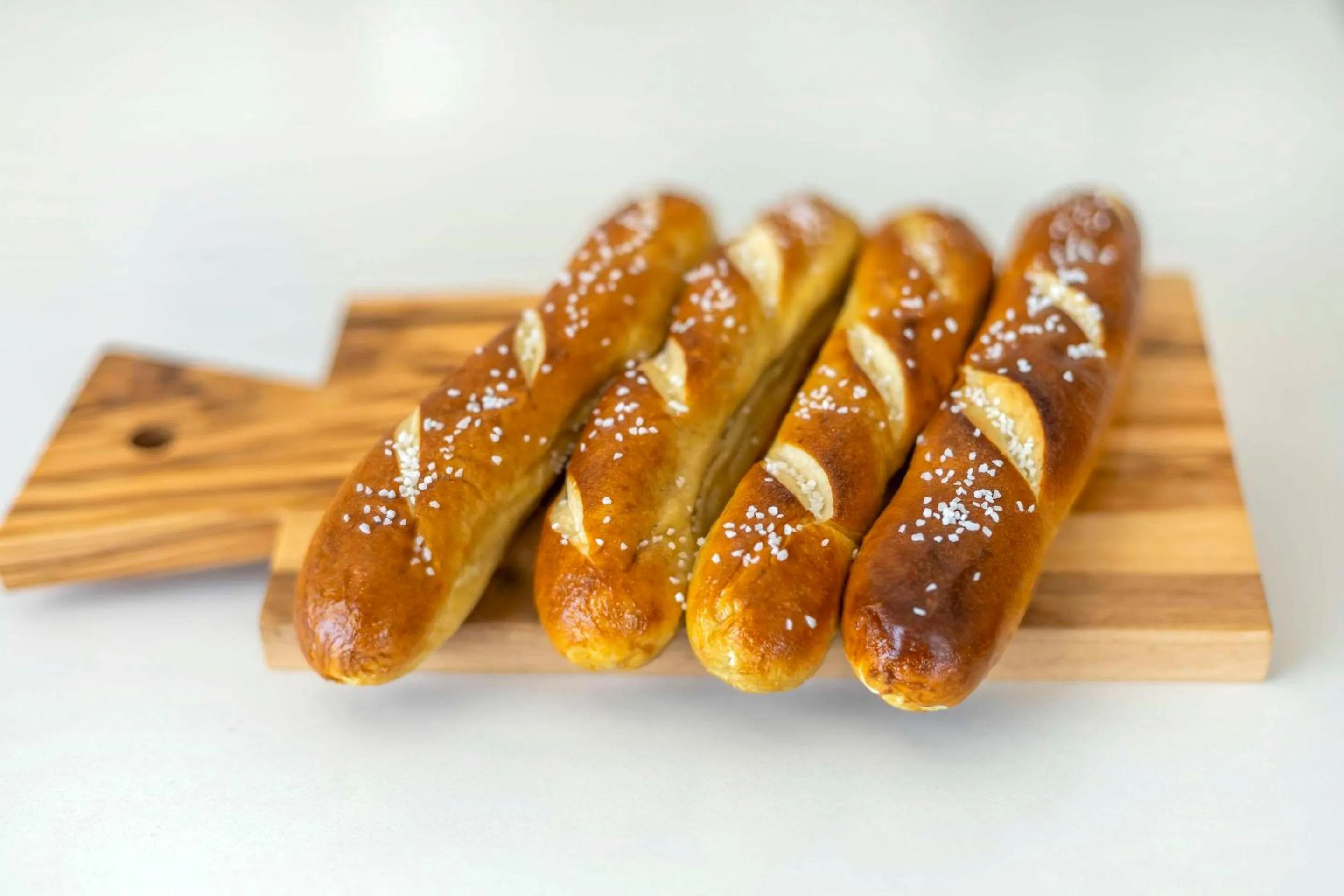 Restaurant/places to eat in Comfort Inn & Suites Newark Liberty International Airport