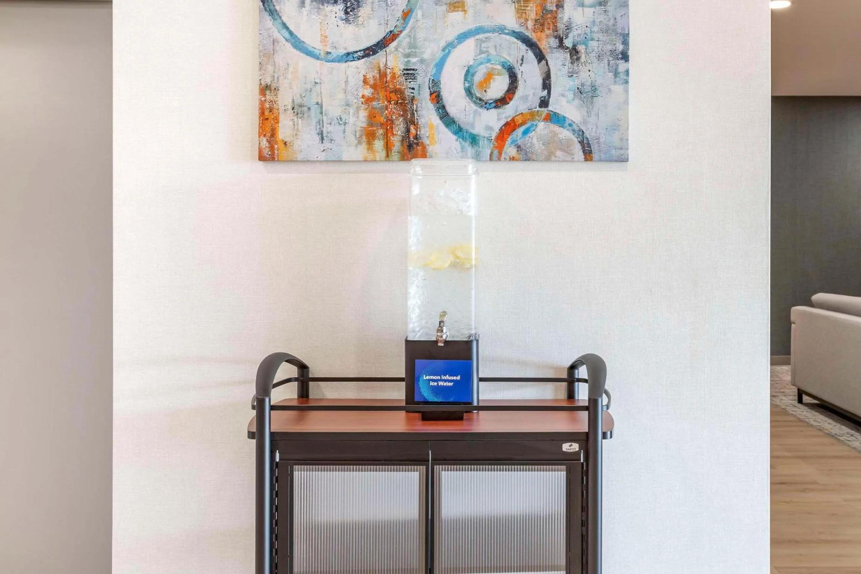 Lobby or reception in Comfort Inn & Suites Newark Liberty International Airport