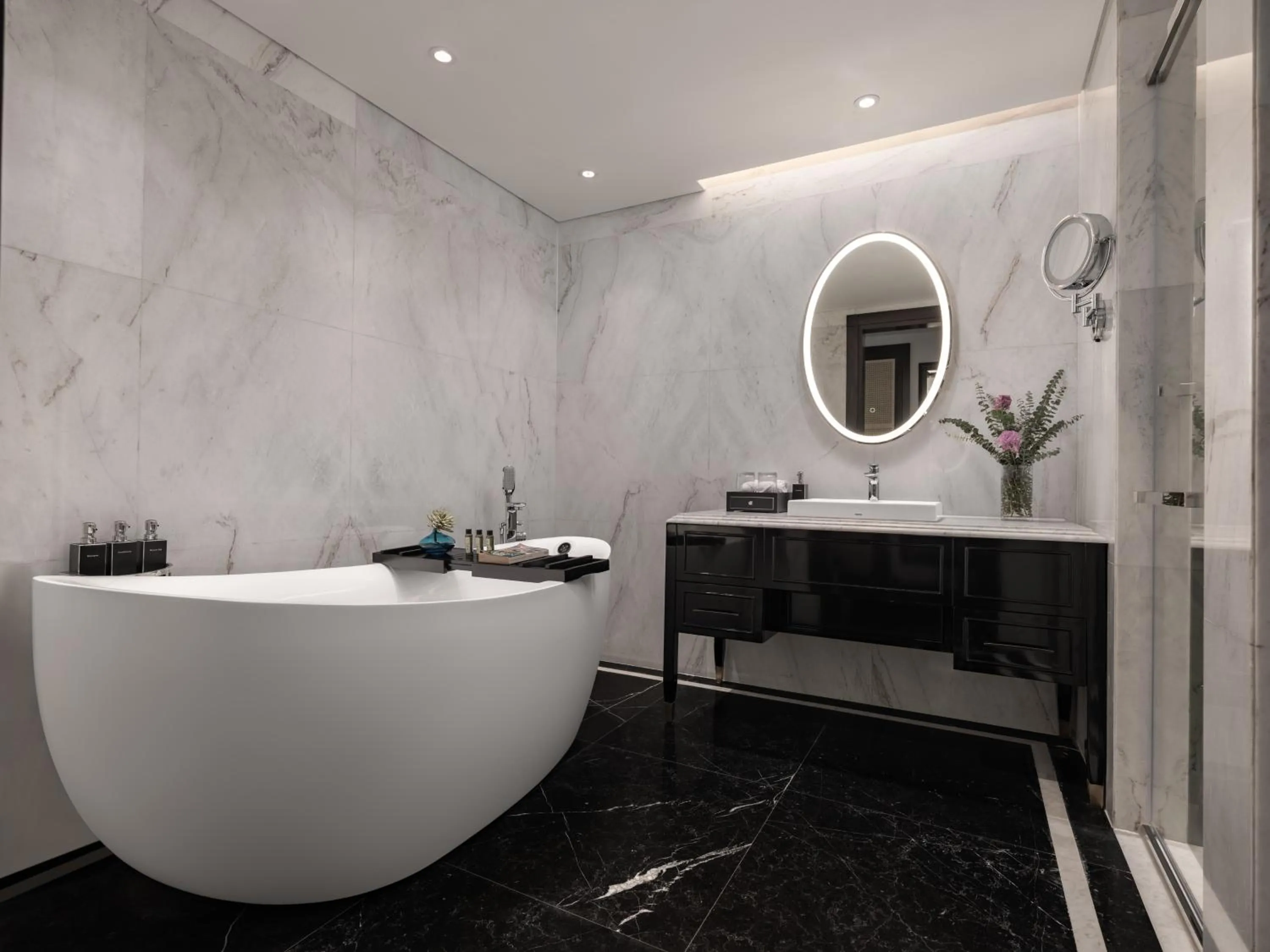 Bathroom in Elegant Mansion 88