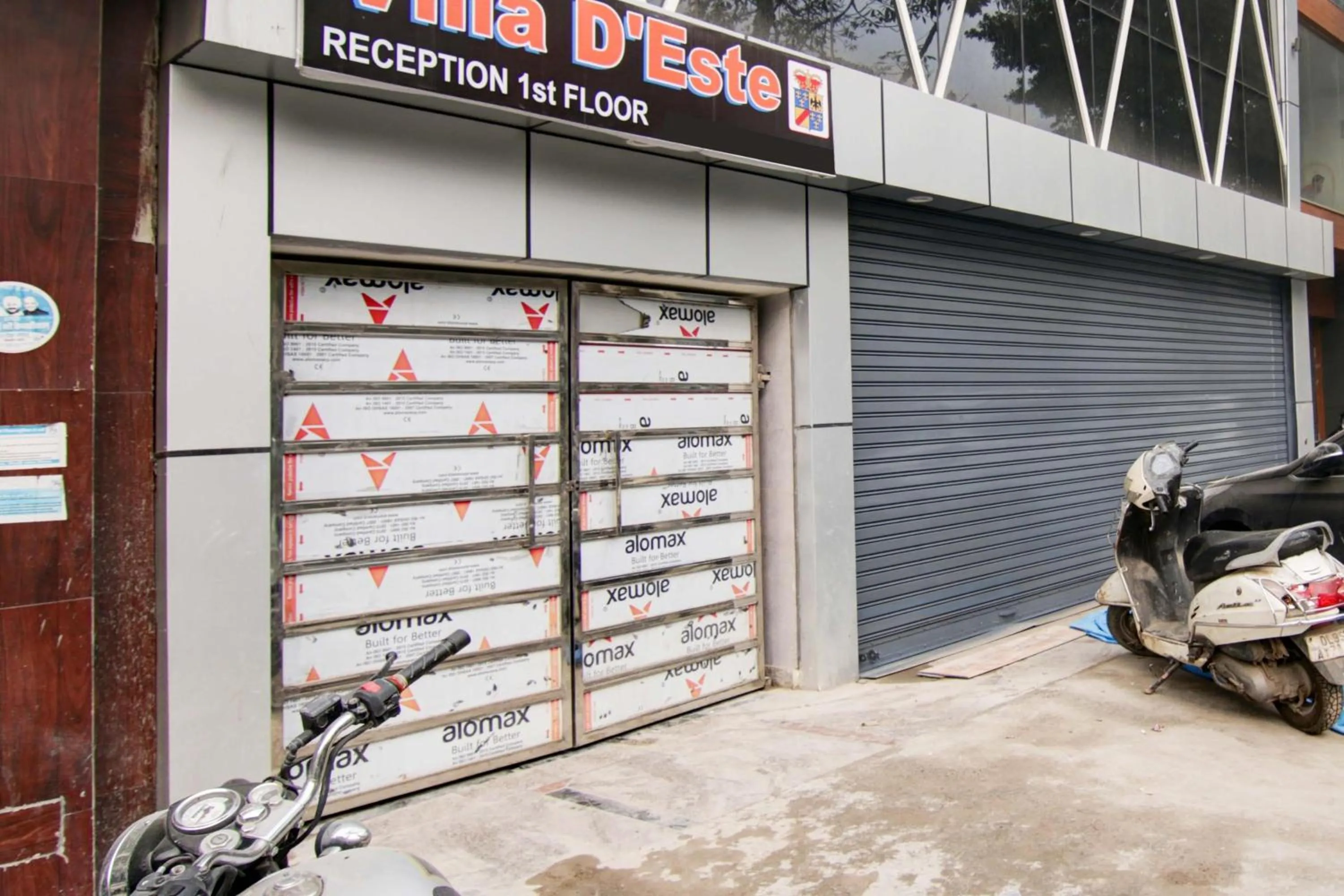 Facade/entrance in Hotel O Villa DEste