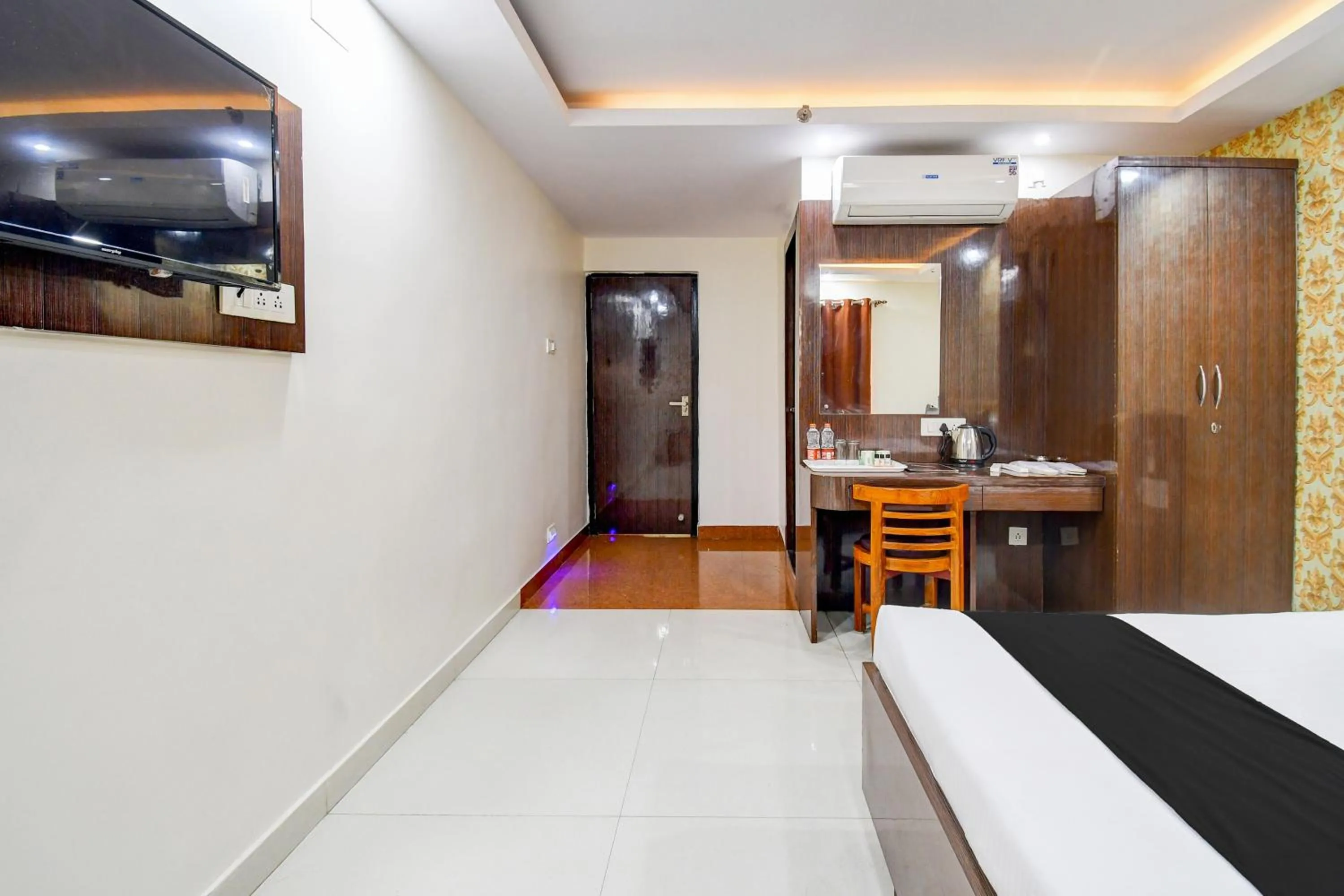 Lobby or reception, Bed in Collection O by OYO Flavour