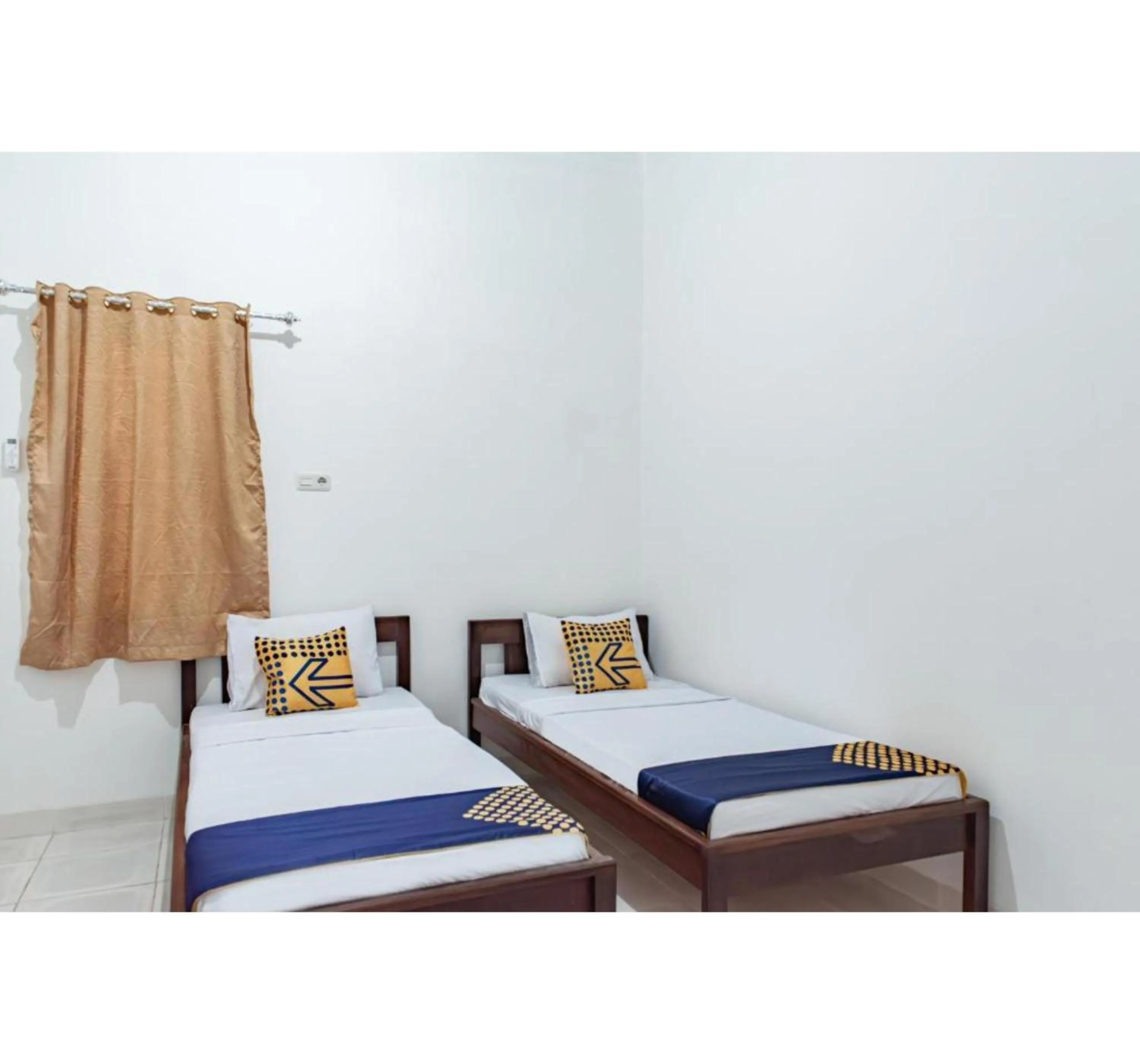 Bedroom, Bed in Hotel O Alnasya Syariah