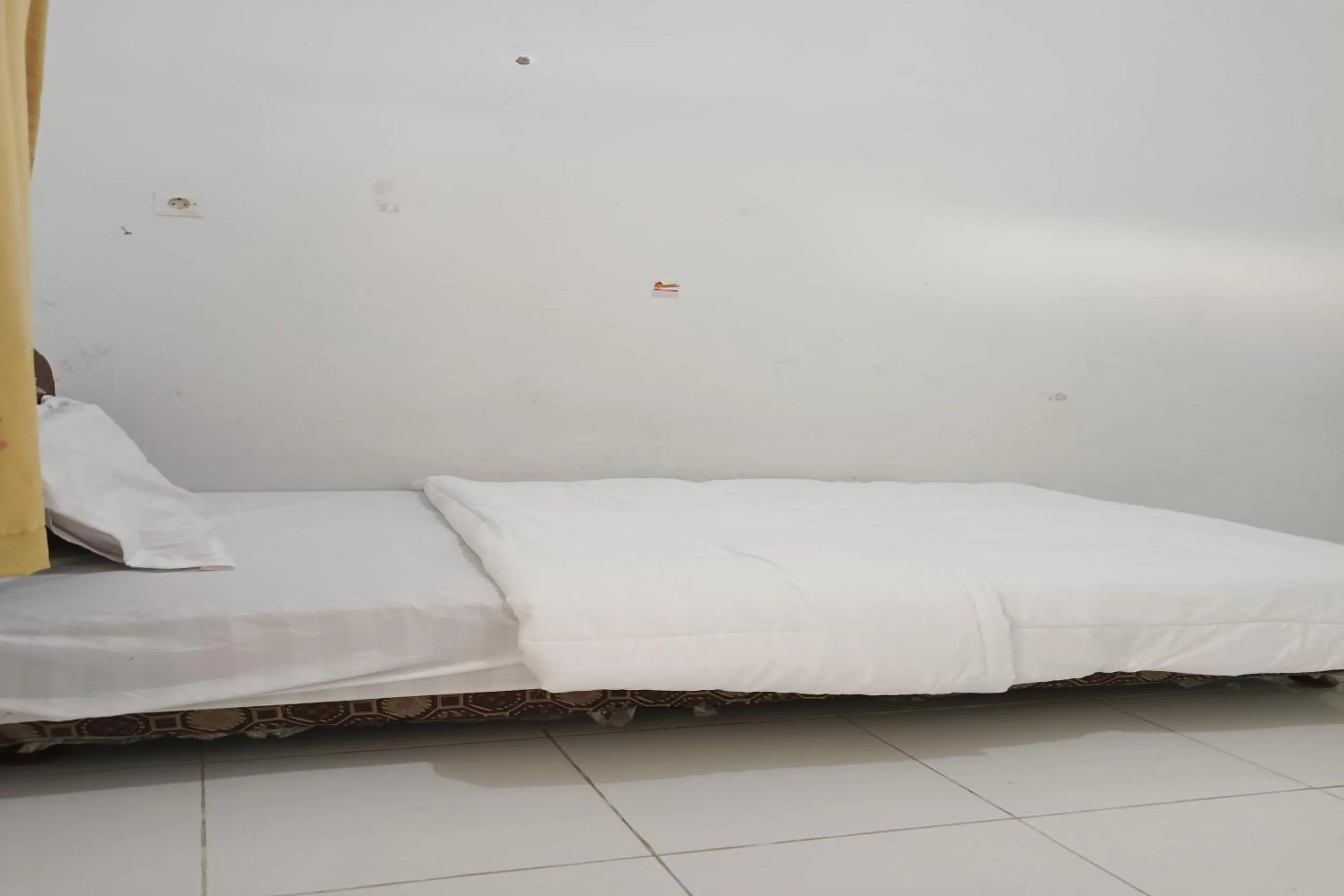 Bedroom, Bed in Hotel O Elang Homestay