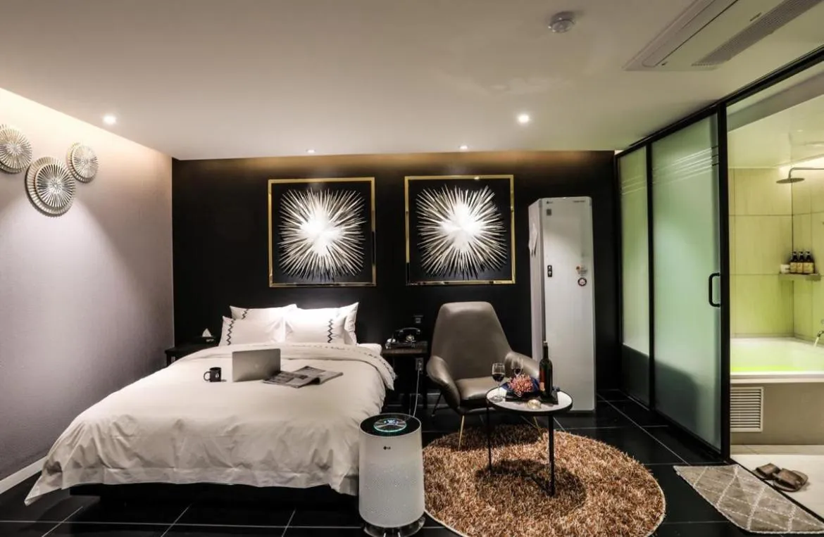 Mari Hotel Terminal Branch