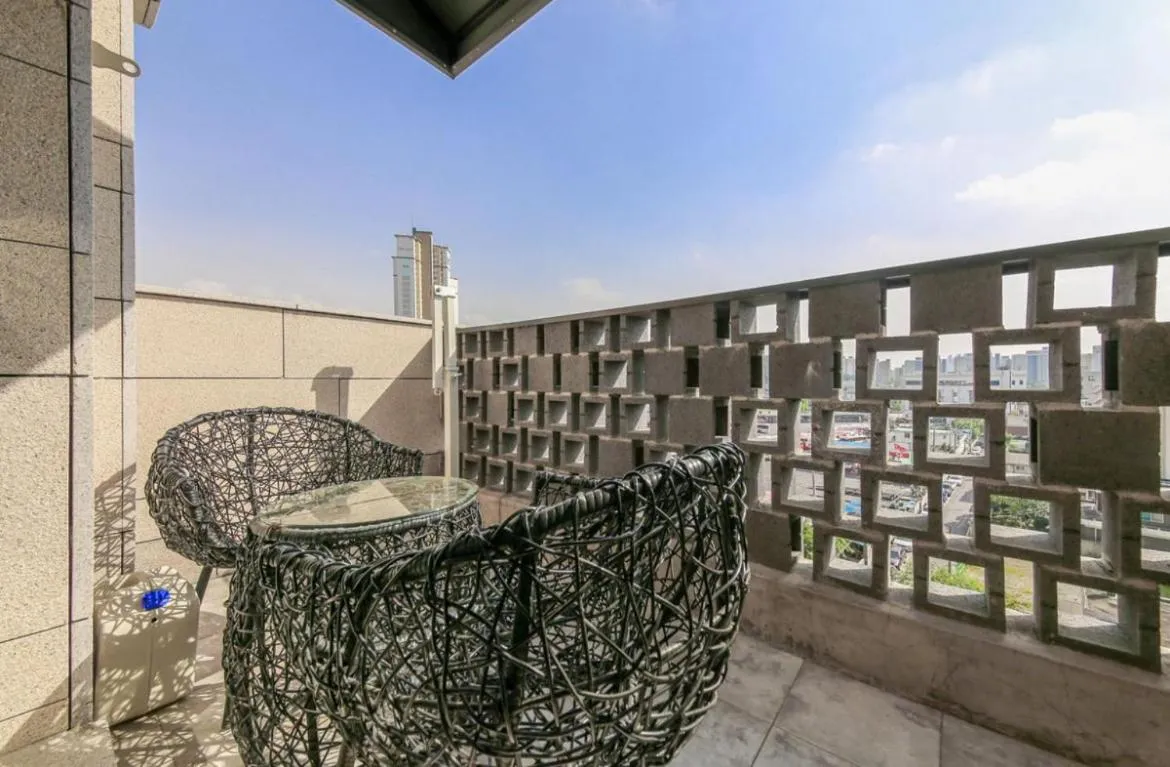 Mari Hotel Terminal Branch