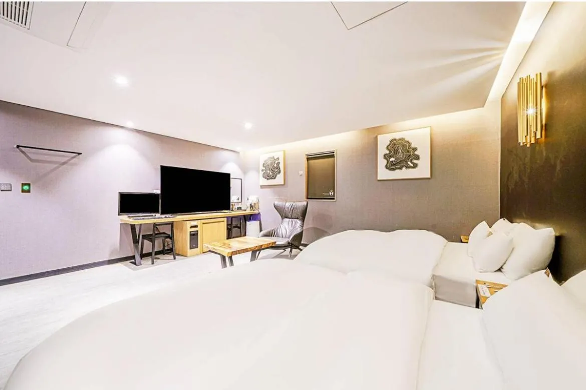 Mari Hotel Terminal Branch