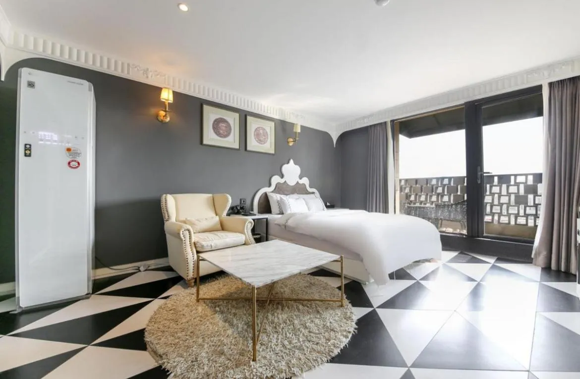 Mari Hotel Terminal Branch