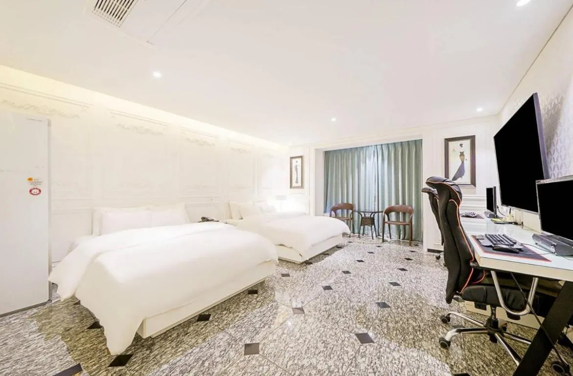 Mari Hotel Terminal Branch