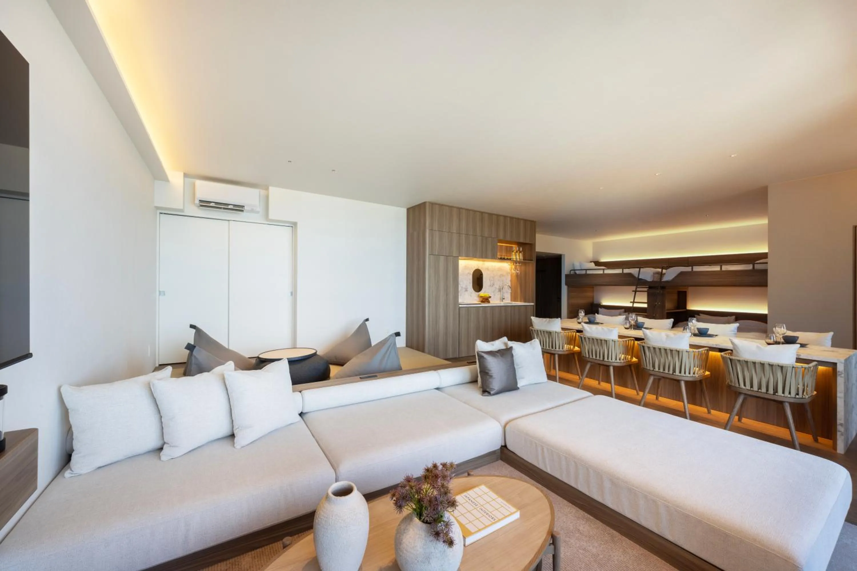 Kitchen or kitchenette in seven x seven Itoshima