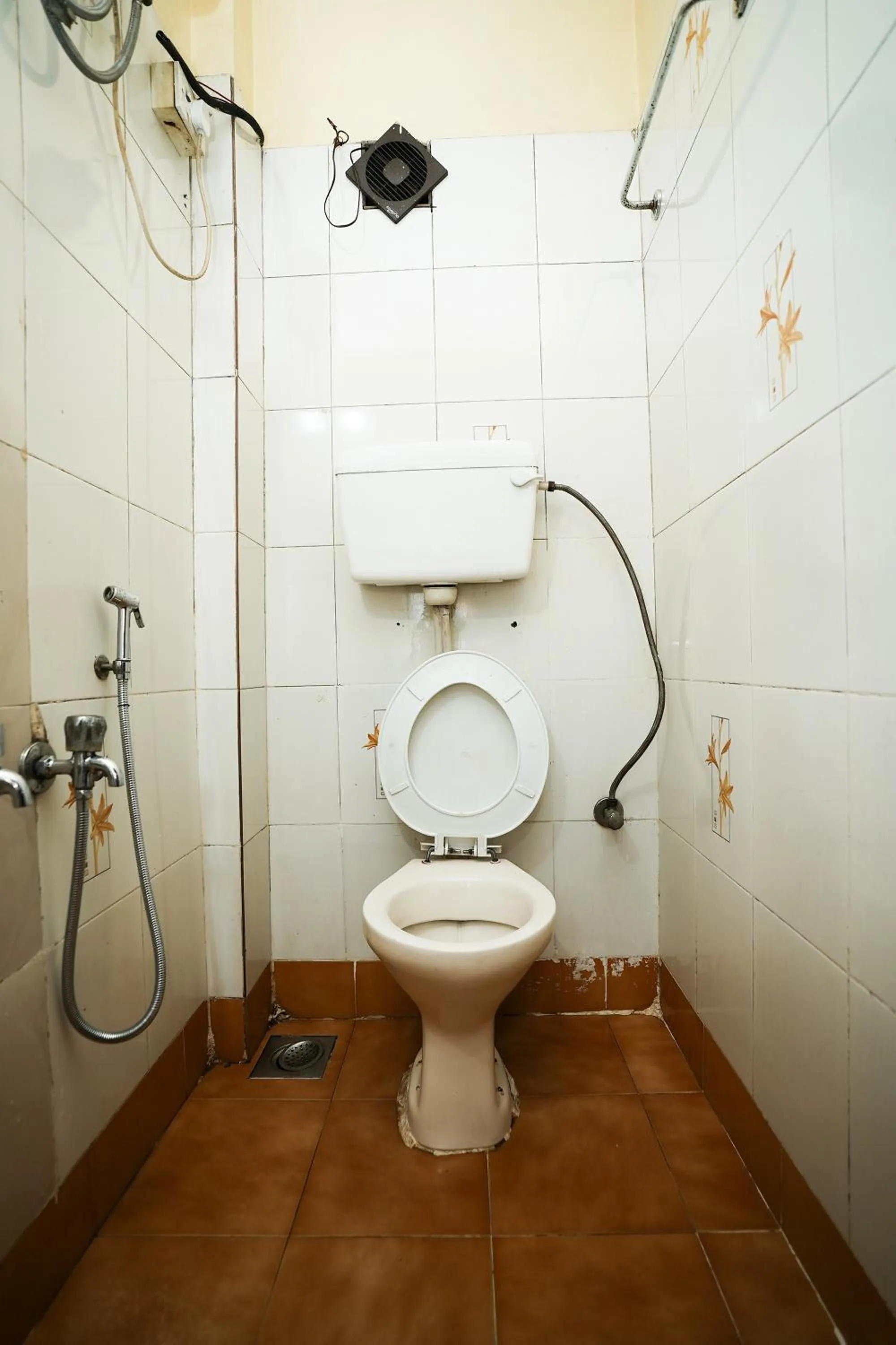 Bathroom in Hotel Sai Parikrama