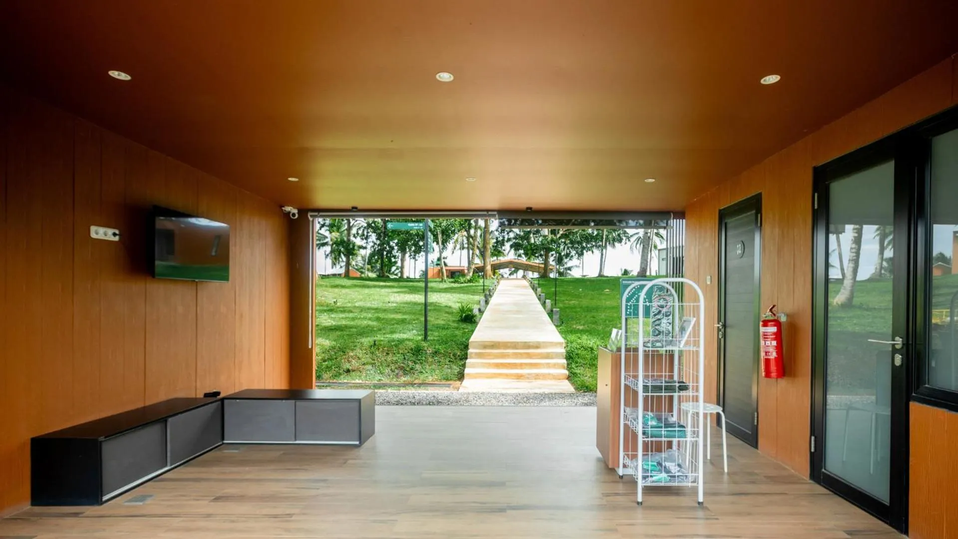 Bobocabin Bunaken Hills, Manado