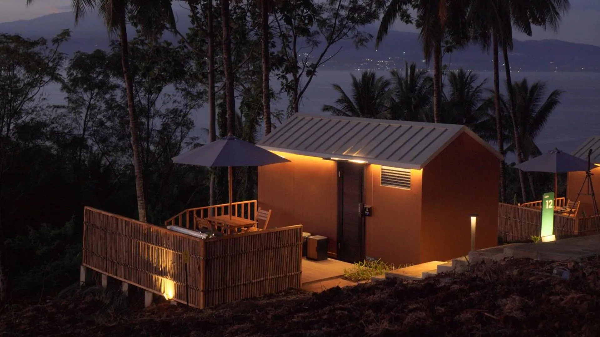 Bobocabin Bunaken Hills, Manado