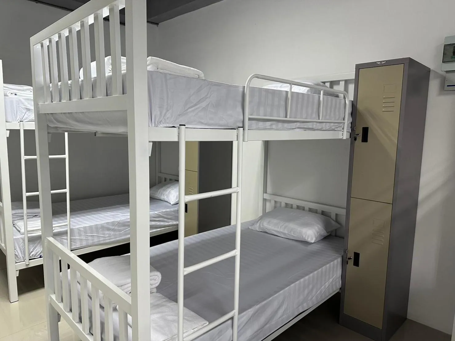 Photo of the whole room, Bed in PJ Hostel