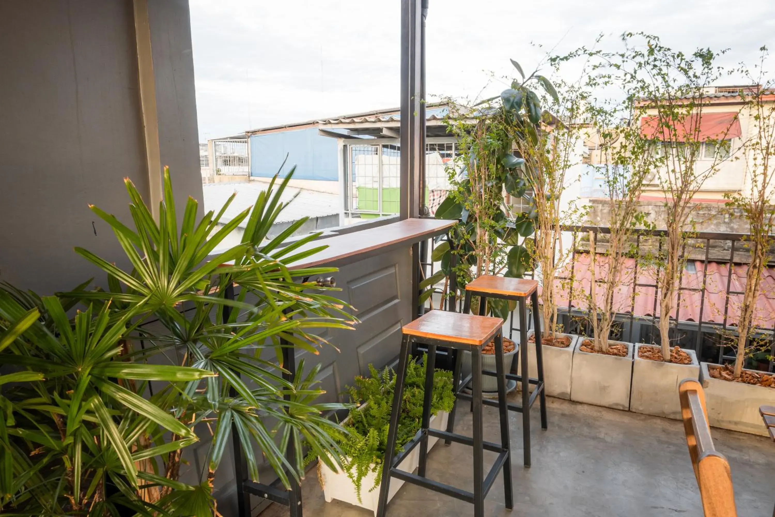 Inner courtyard view in Ti Thong Hostel Inner courtyard view in Ti Thong Hostel