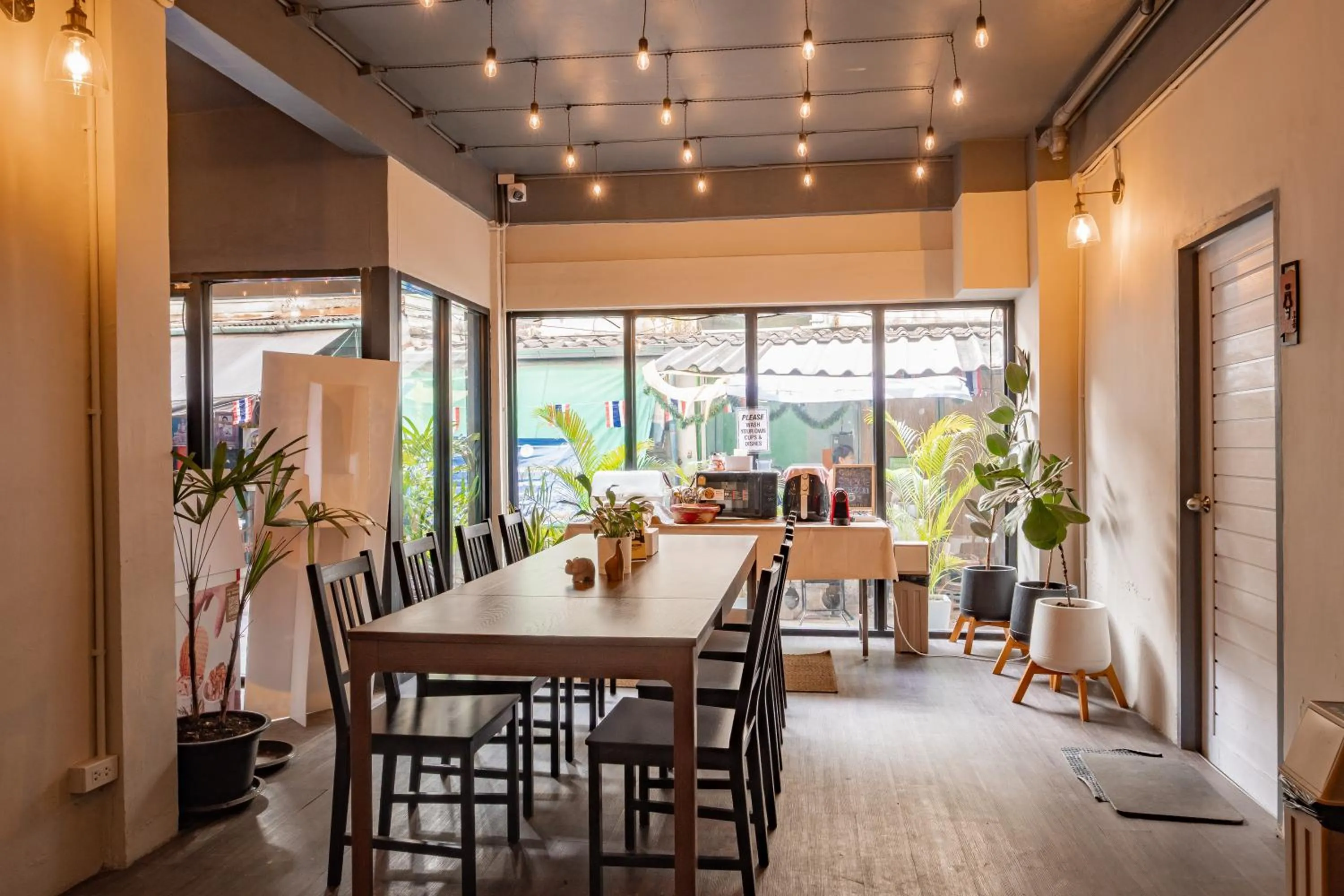 Property building in Ti Thong Hostel