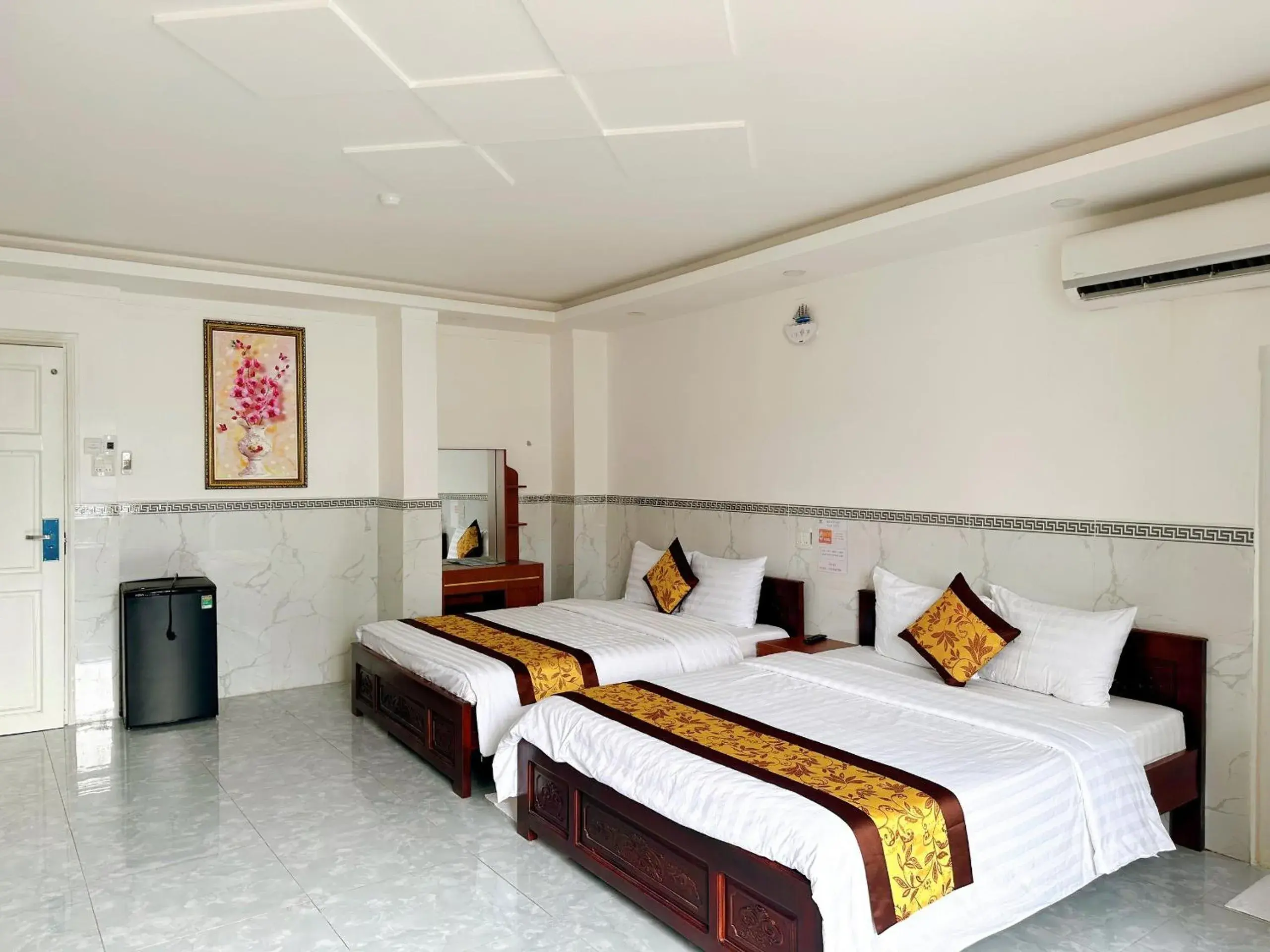 Bedroom, Bed in Cao Lanh Hotel Bedroom, Bed in Cao Lanh Hotel