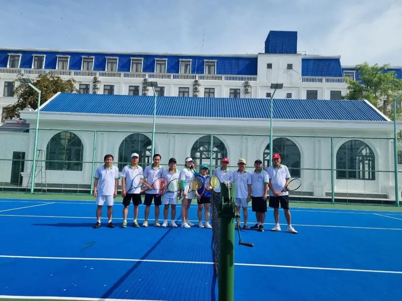 Tennis court in Cao Lanh Hotel Tennis court in Cao Lanh Hotel