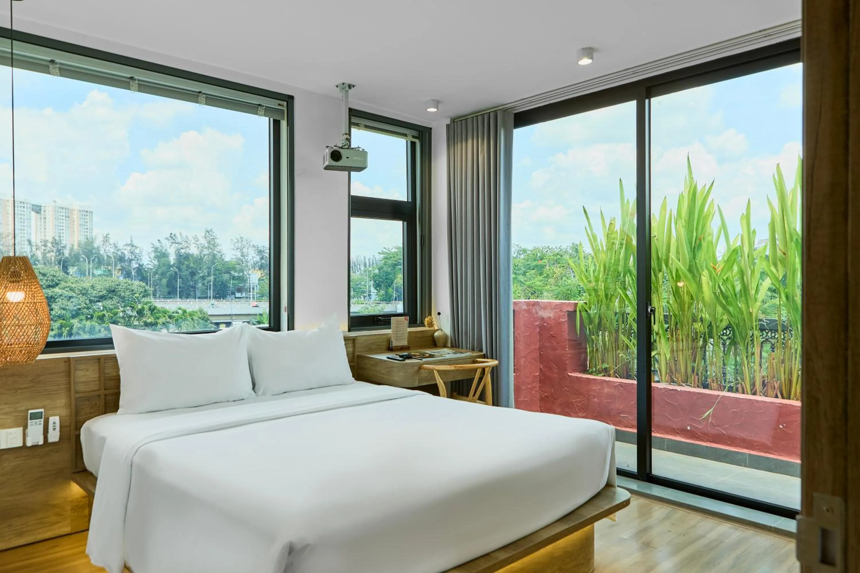 Bed in Kin Wander Trung Sơn
