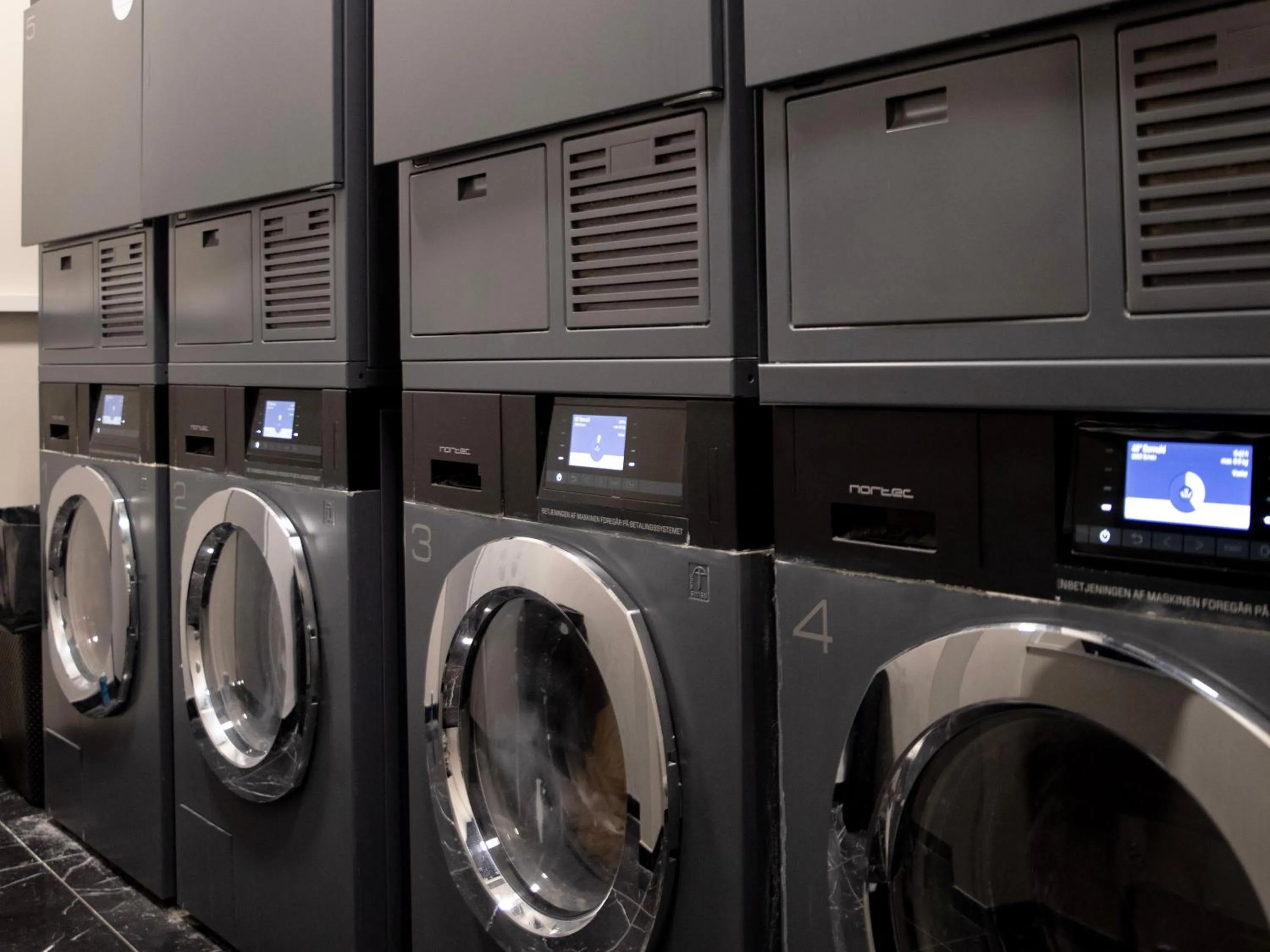 washing machine in Bob W Copenhagen Østerbro