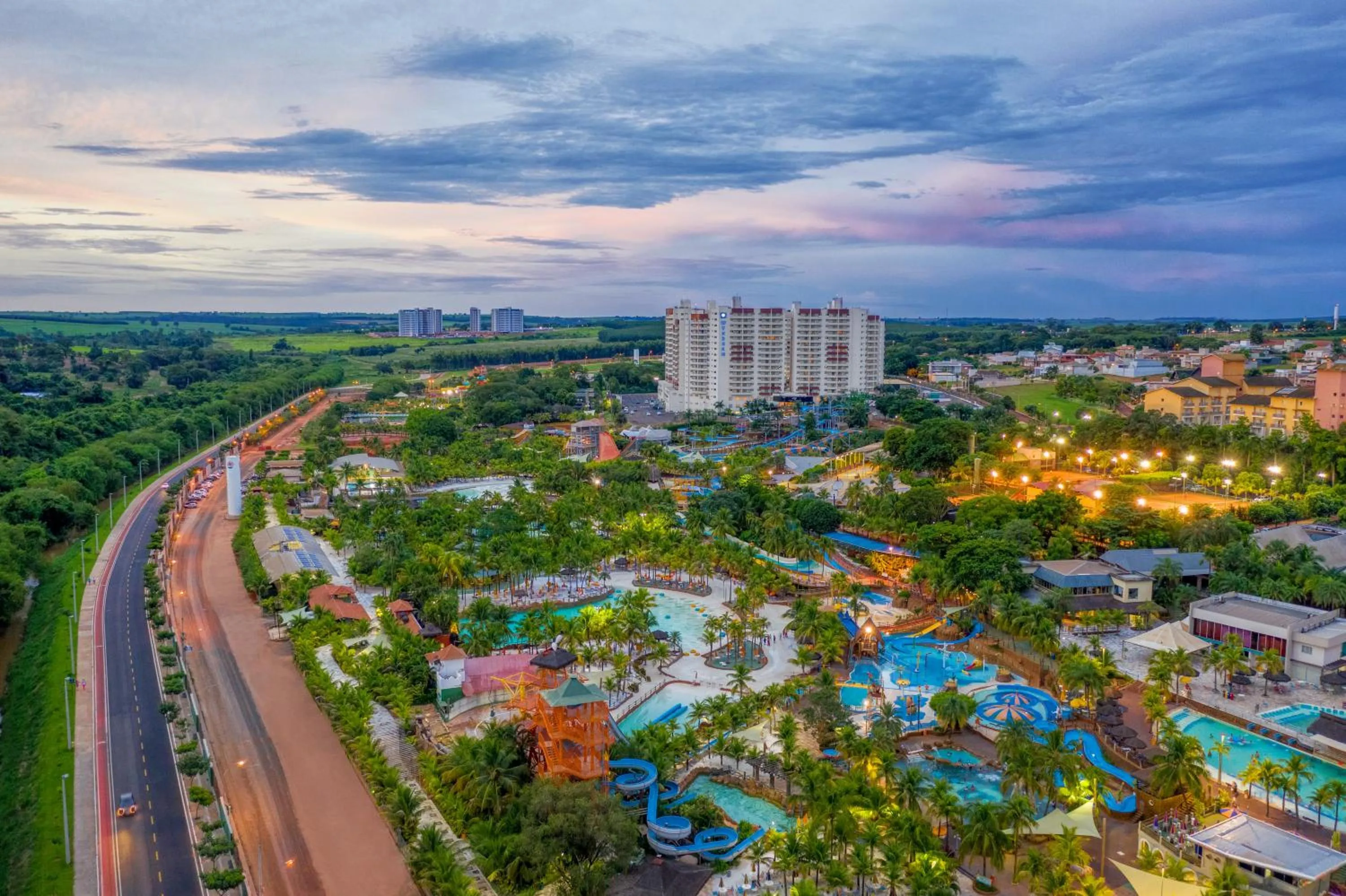 Property building in Wyndham Olímpia Royal Hotels