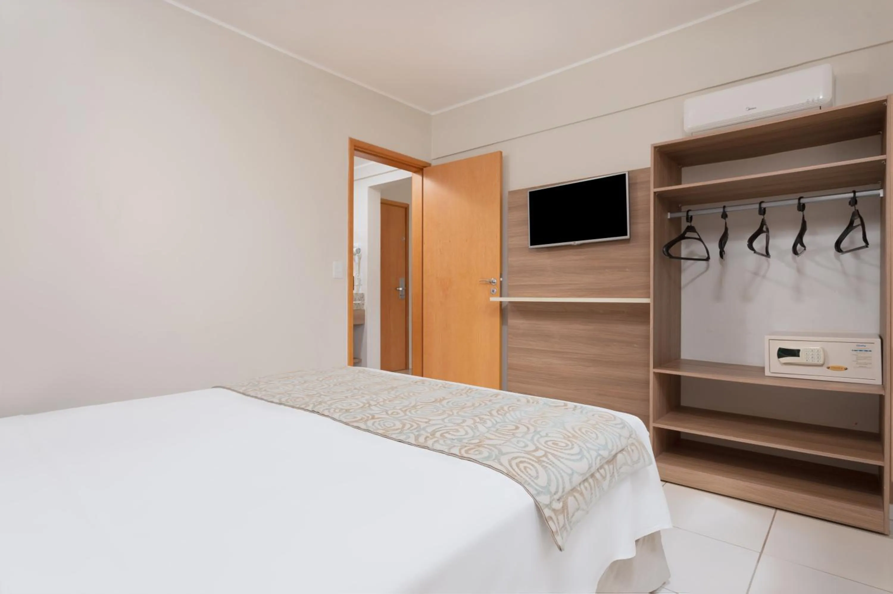 Bed in Wyndham Olímpia Royal Hotels