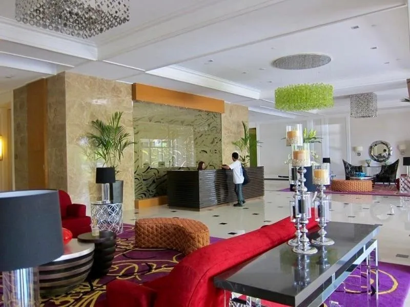 Cozy Corner Haven near Venice Grand Canal Mall