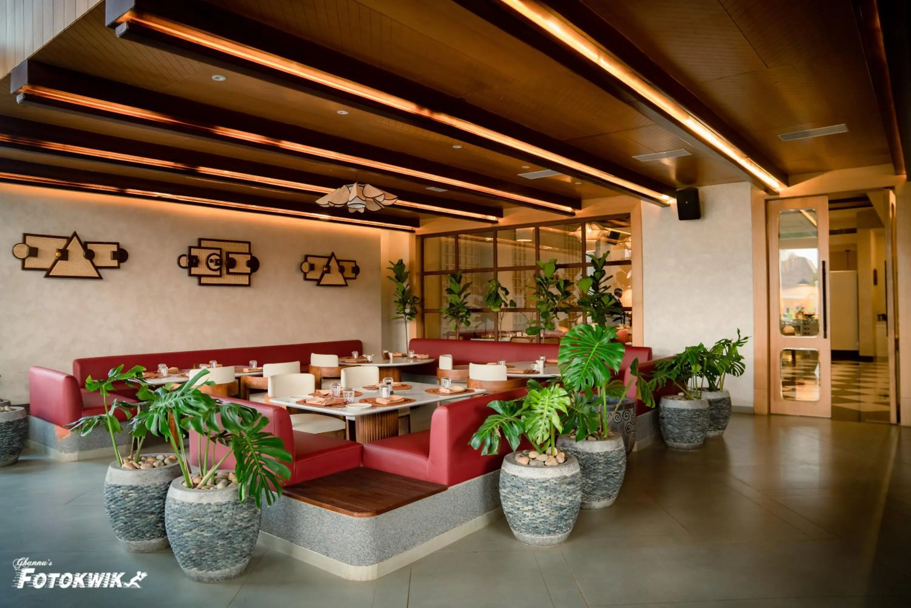 Food and drinks in Maira Resort and Convention Centre