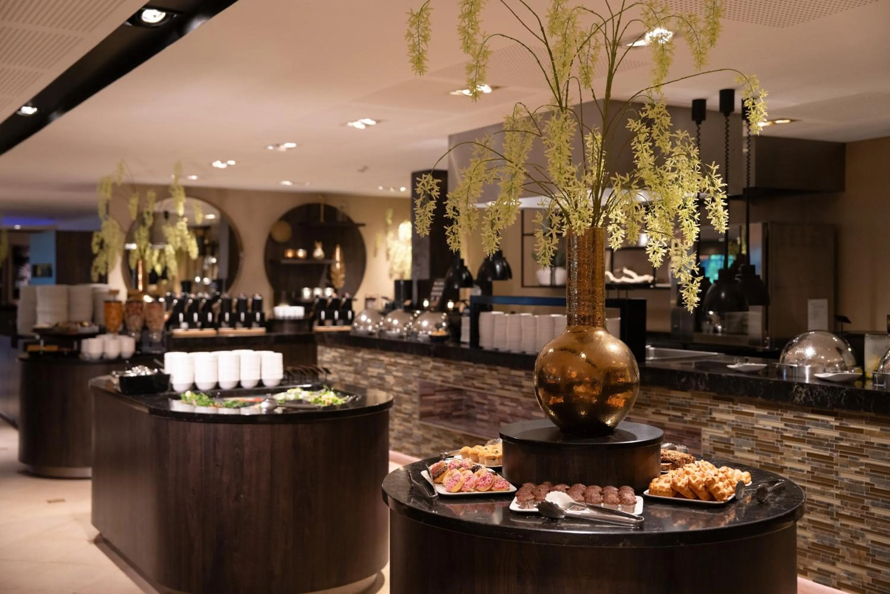 Buffet breakfast in Van der Valk Hotel Akersloot / A9 ALKMAAR