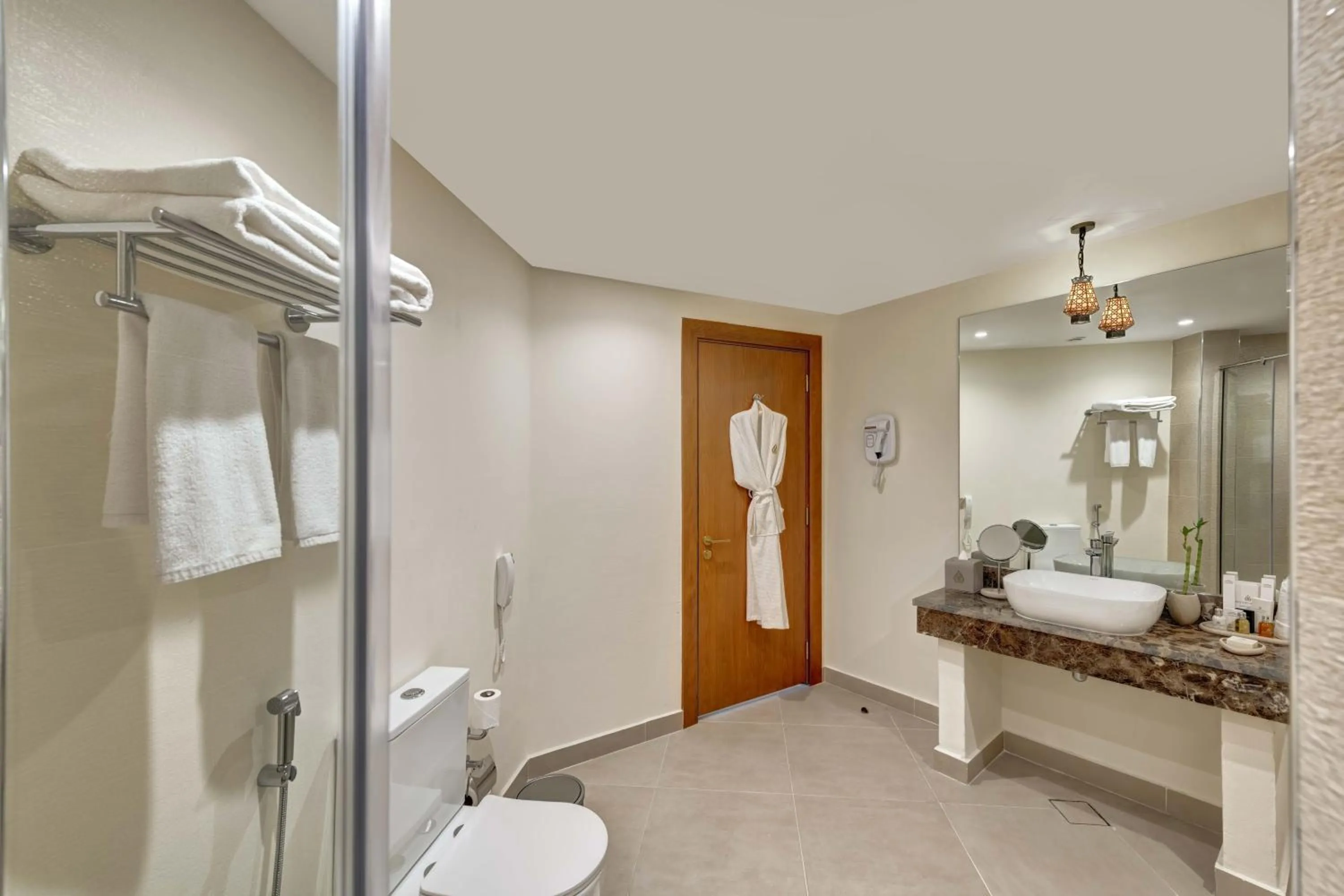 Bathroom in Western Hotel Liwa