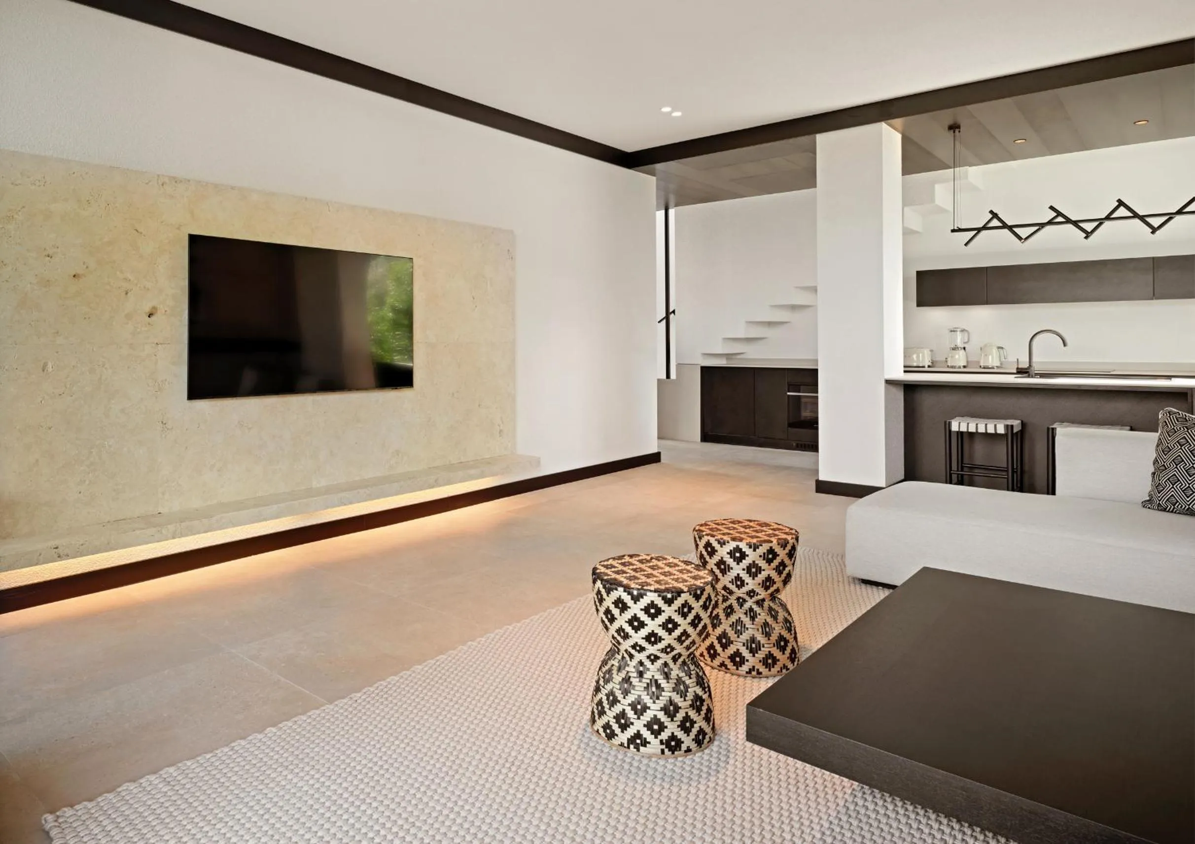 TV and multimedia, Bed in Caja by Maxx Royal