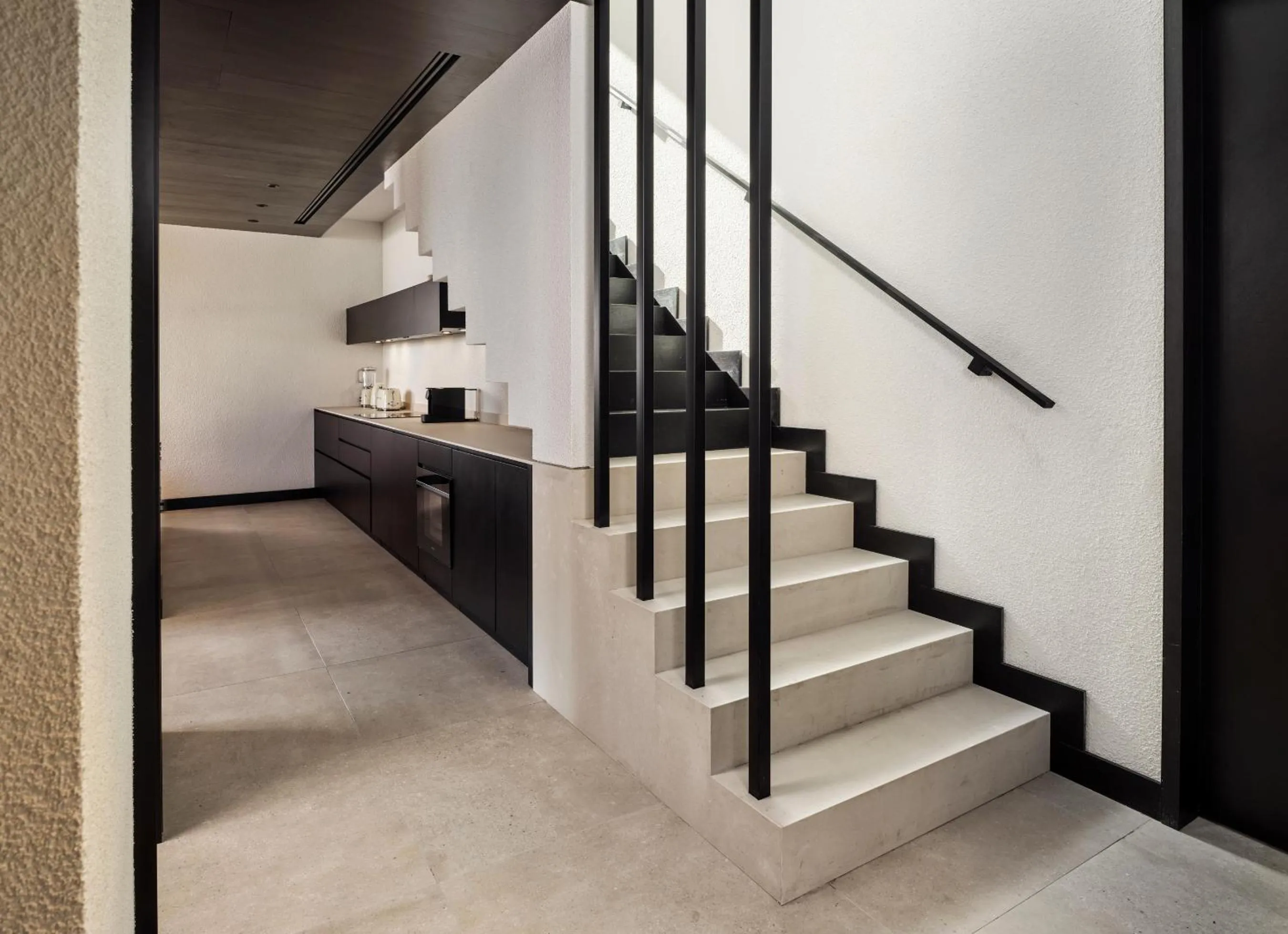 Kitchen or kitchenette in Caja by Maxx Royal