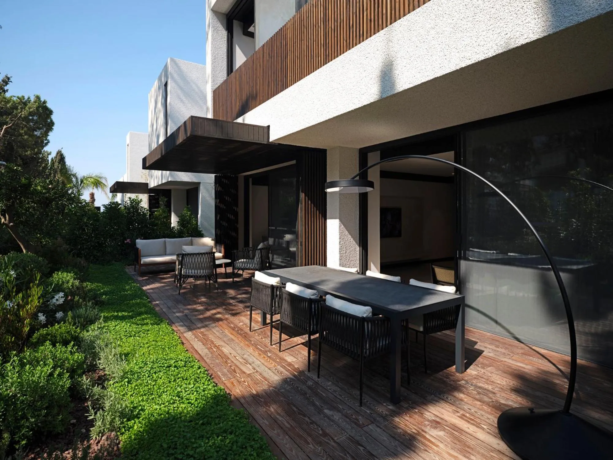 Property building in Caja by Maxx Royal