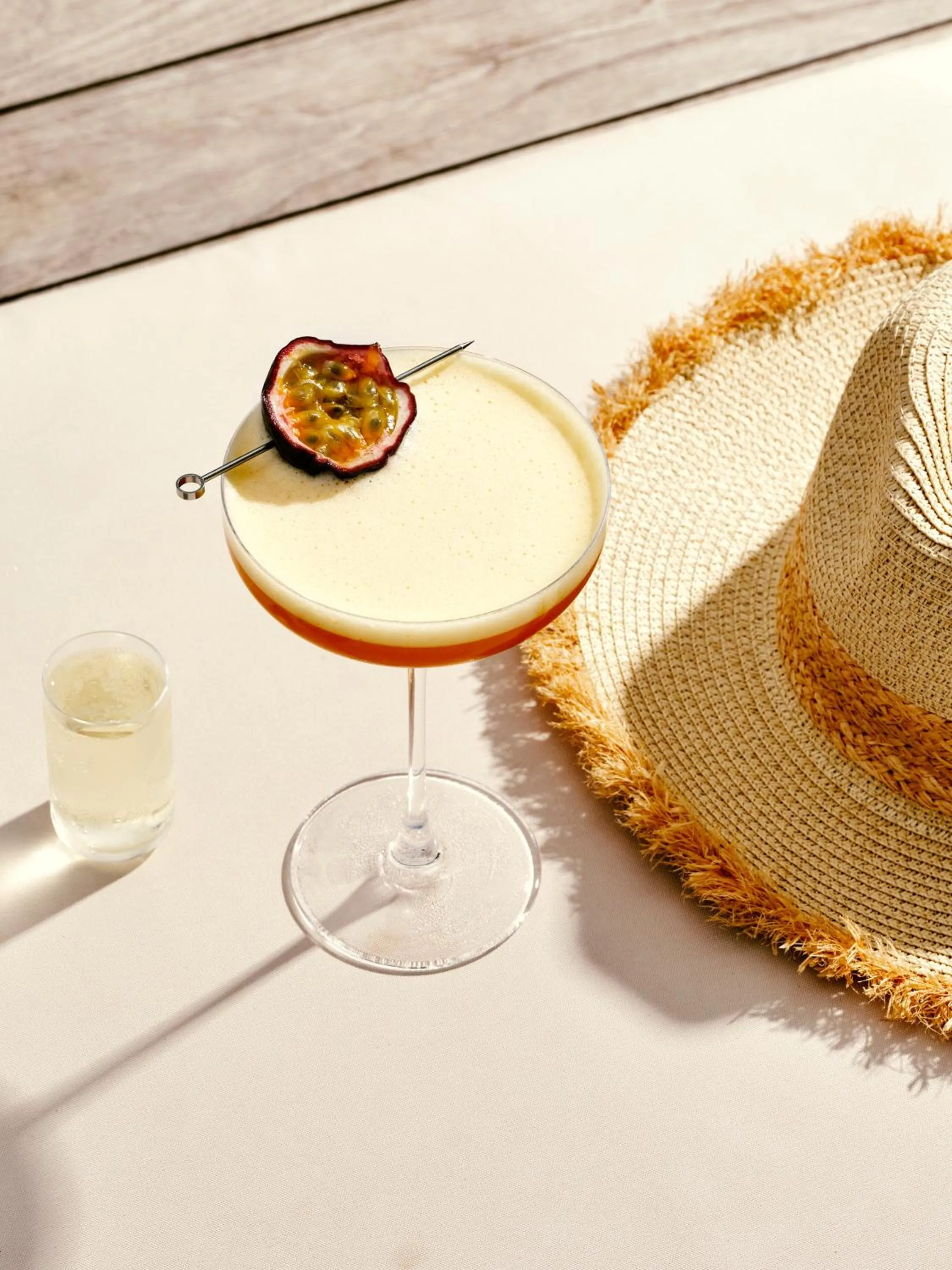 Food and drinks in Caja by Maxx Royal