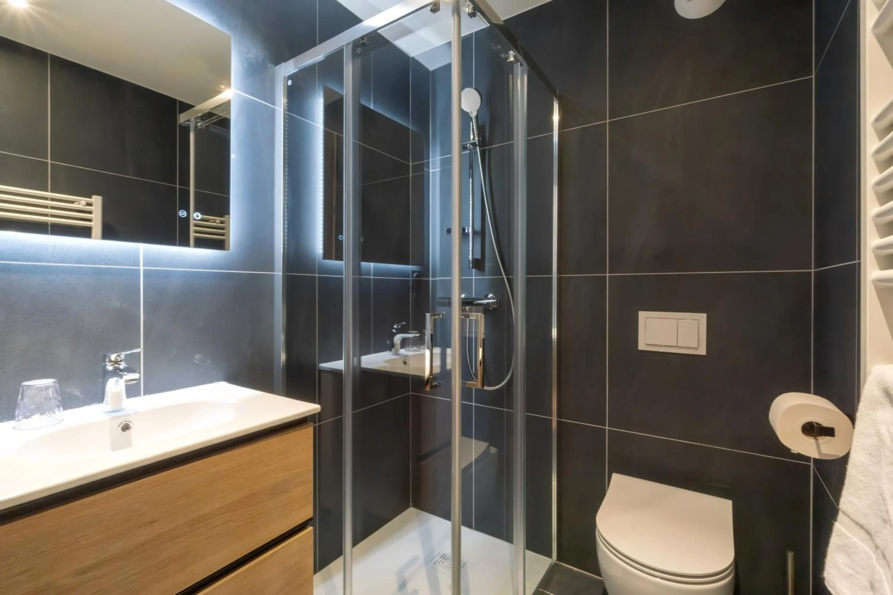 Shower in Hostellerie du Petit Saint Bernard