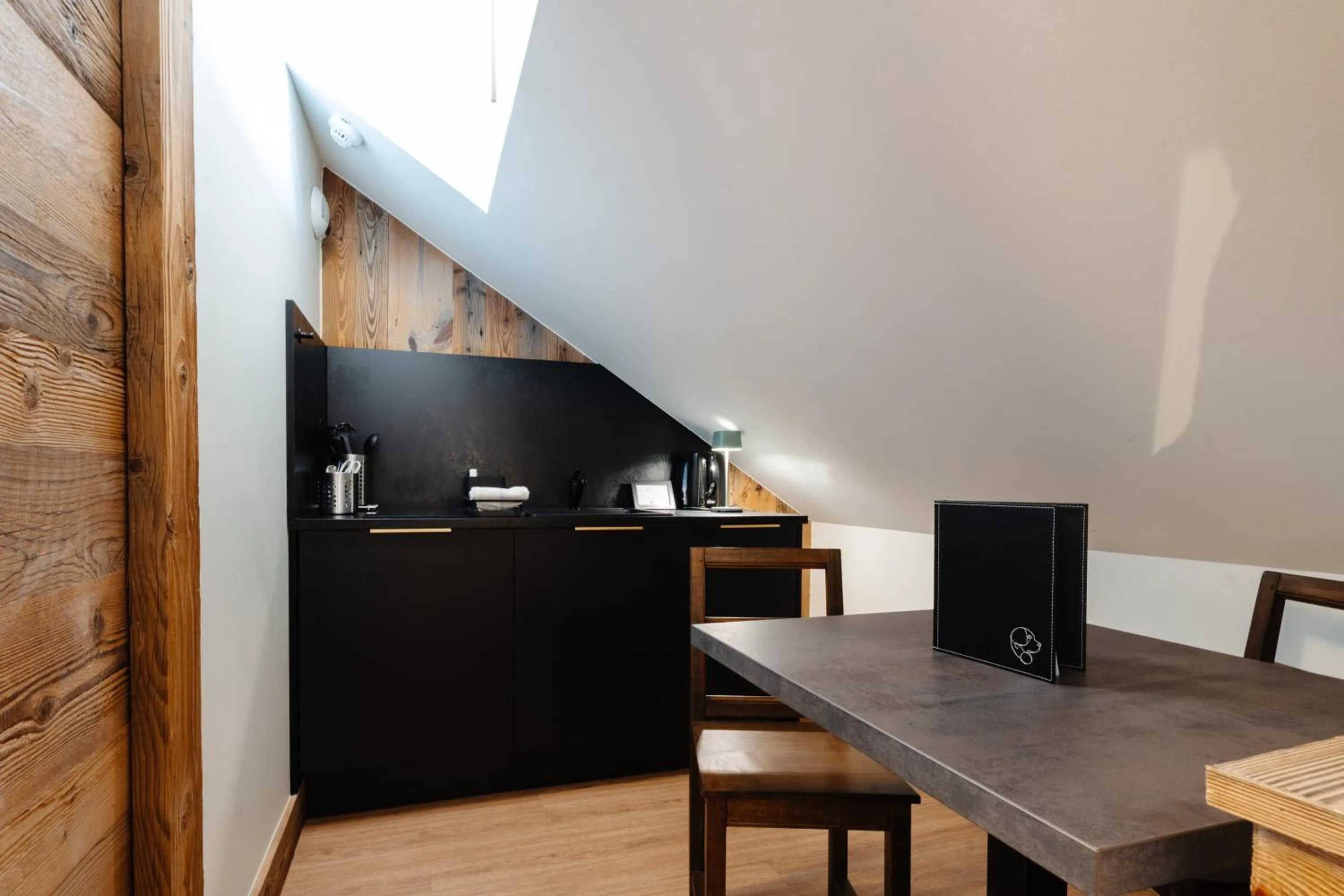 Kitchen or kitchenette in Hostellerie du Petit Saint Bernard