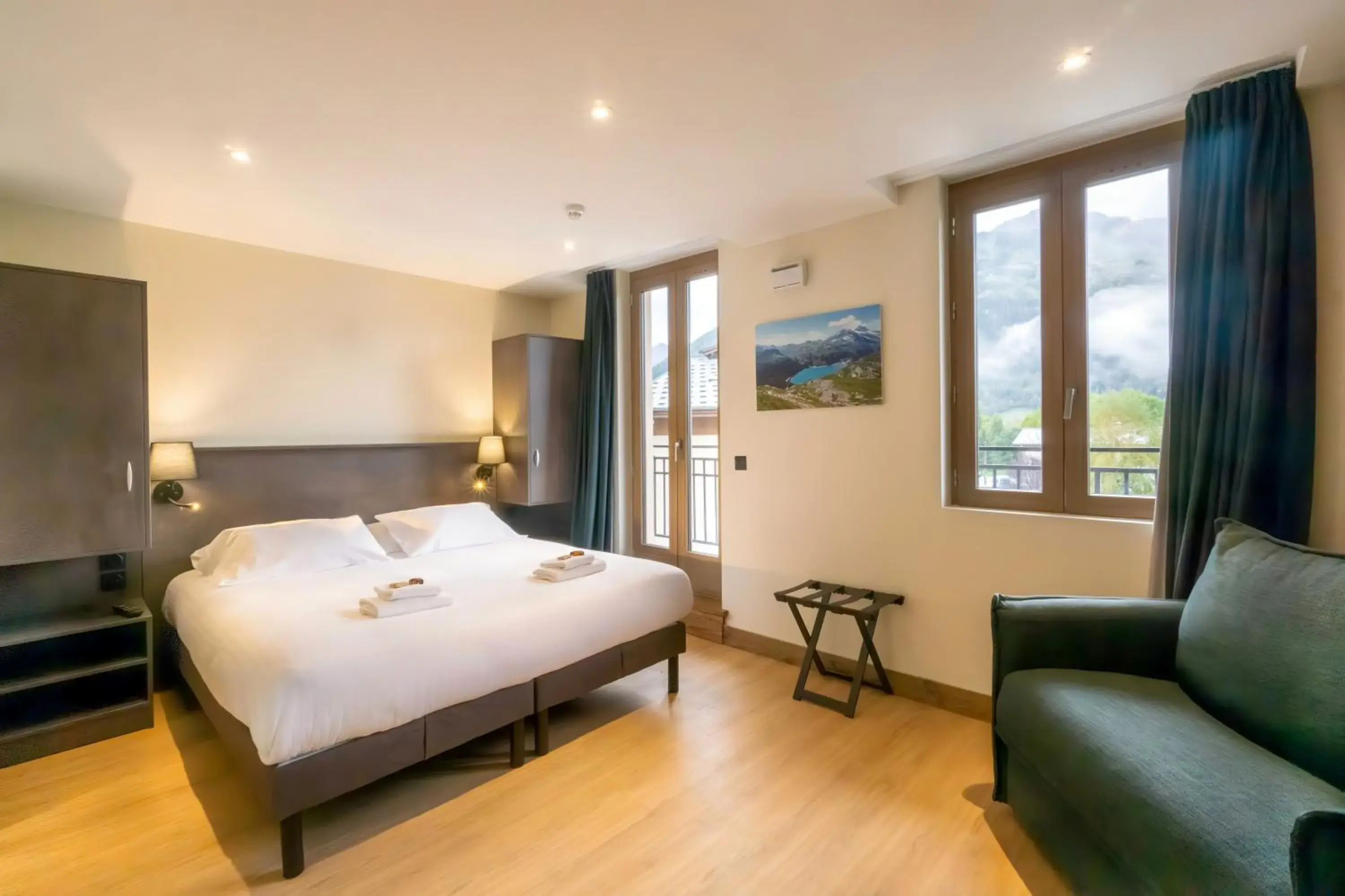 Superior Triple Room in Hostellerie du Petit Saint Bernard Superior Triple Room in Hostellerie du Petit Saint Bernard