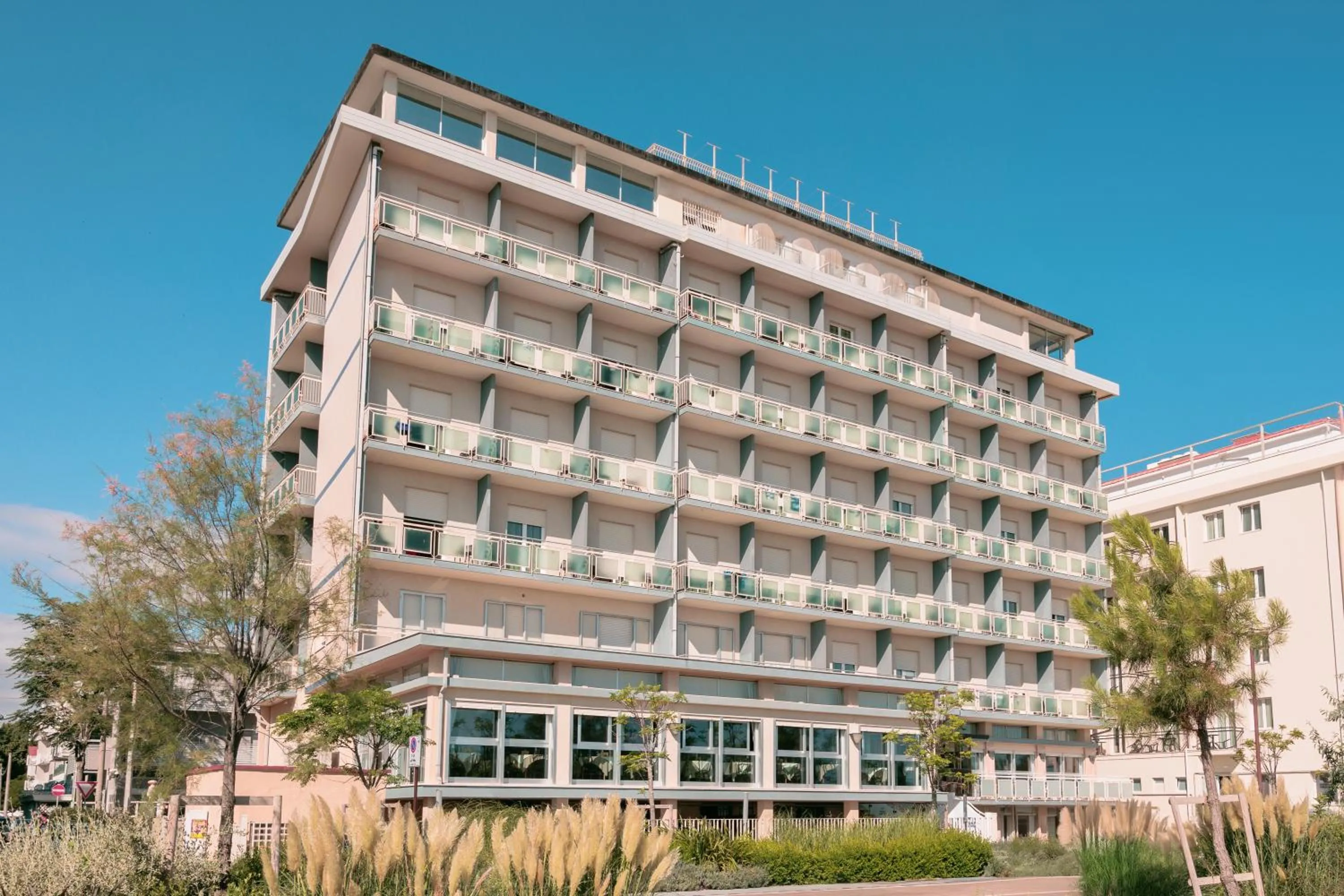 Property building in Hotel Centrale Miramare