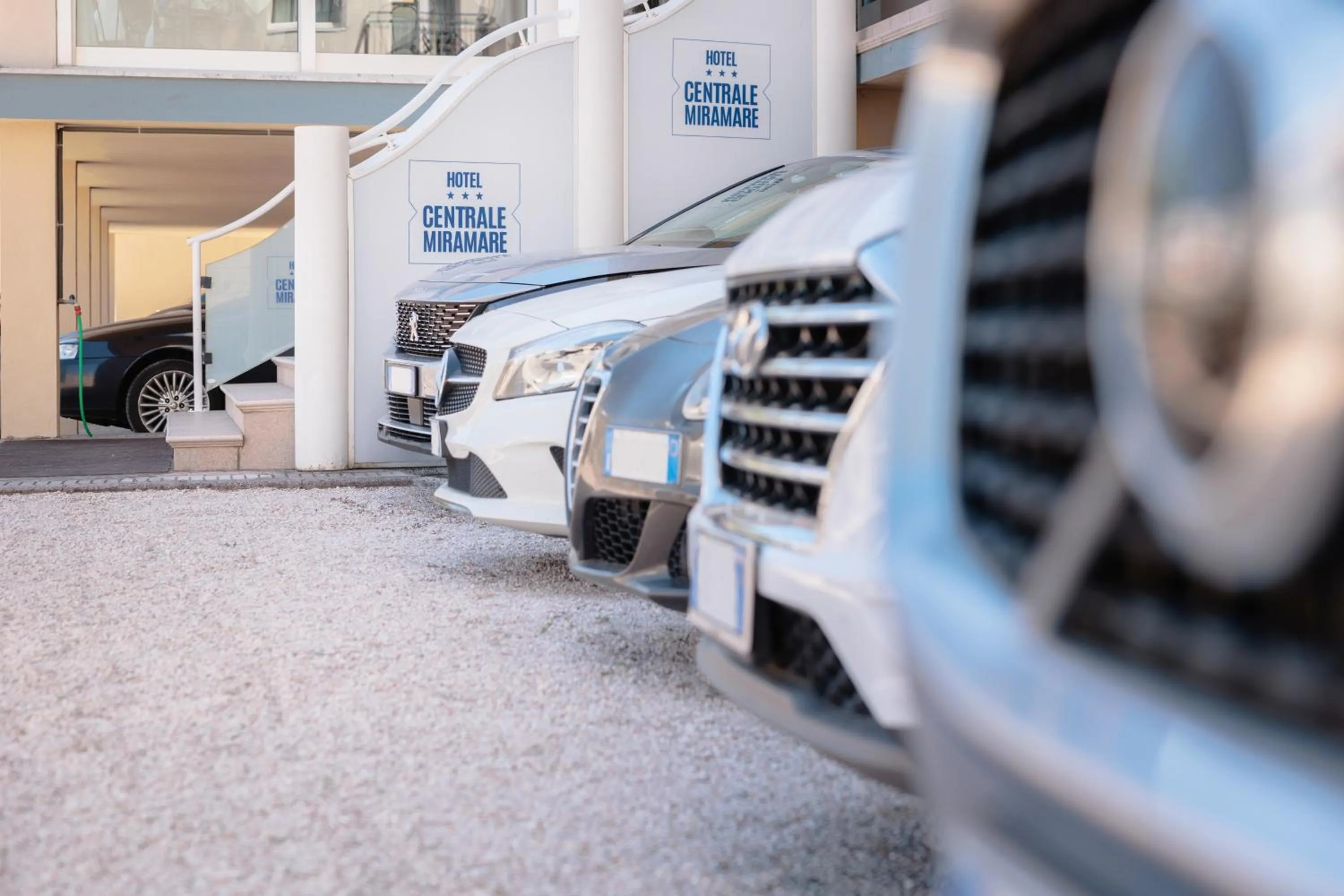 Parking in Hotel Centrale Miramare
