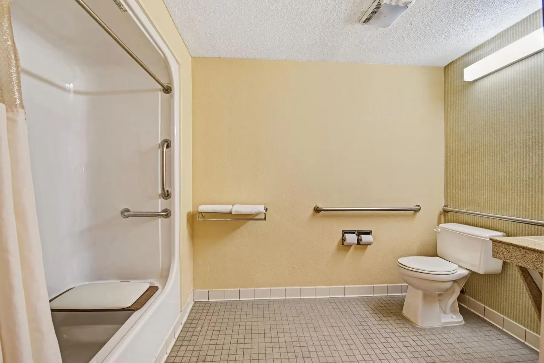 Shower, Bathroom in Days Inn by Wyndham Dallas South