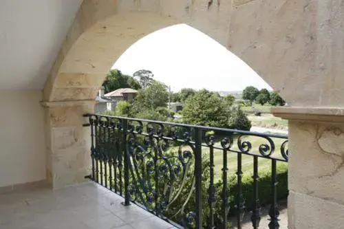 Garden view in Spa Rural Mies de Rubayo Garden view in Spa Rural Mies de Rubayo