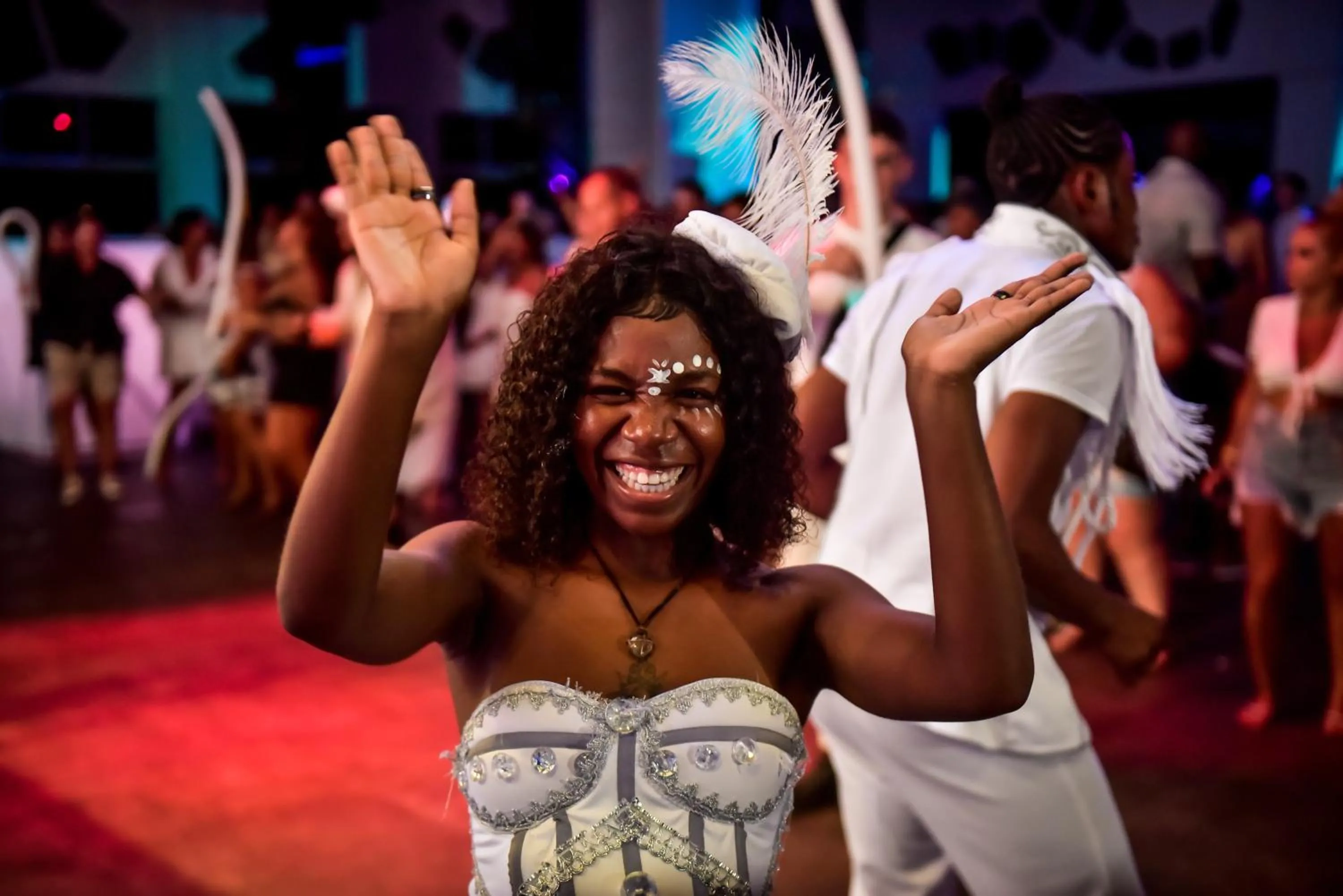 Evening entertainment in Riu Palace Aquarelle - All Inclusive