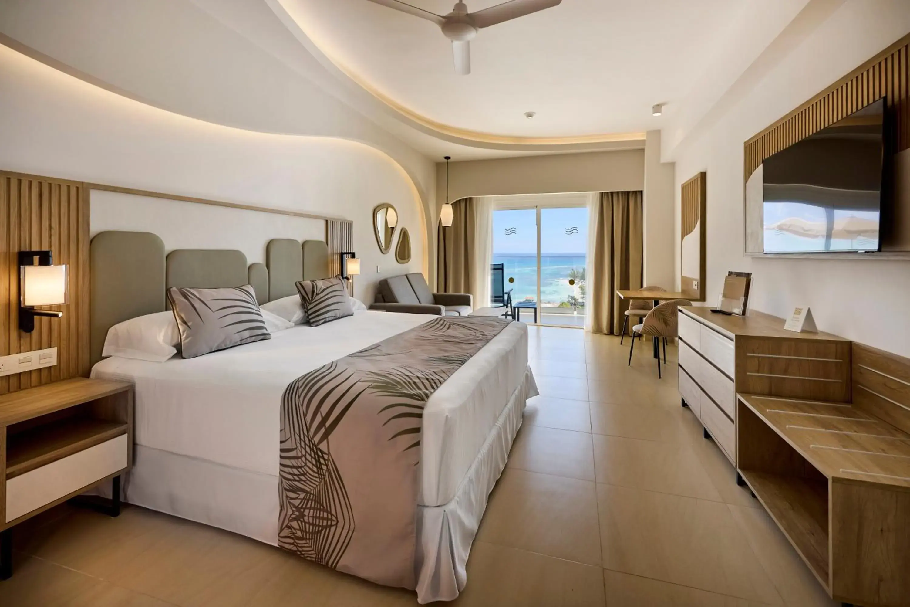 Photo of the whole room, Bed in Riu Palace Aquarelle - All Inclusive Photo of the whole room, Bed in Riu Palace Aquarelle - All Inclusive