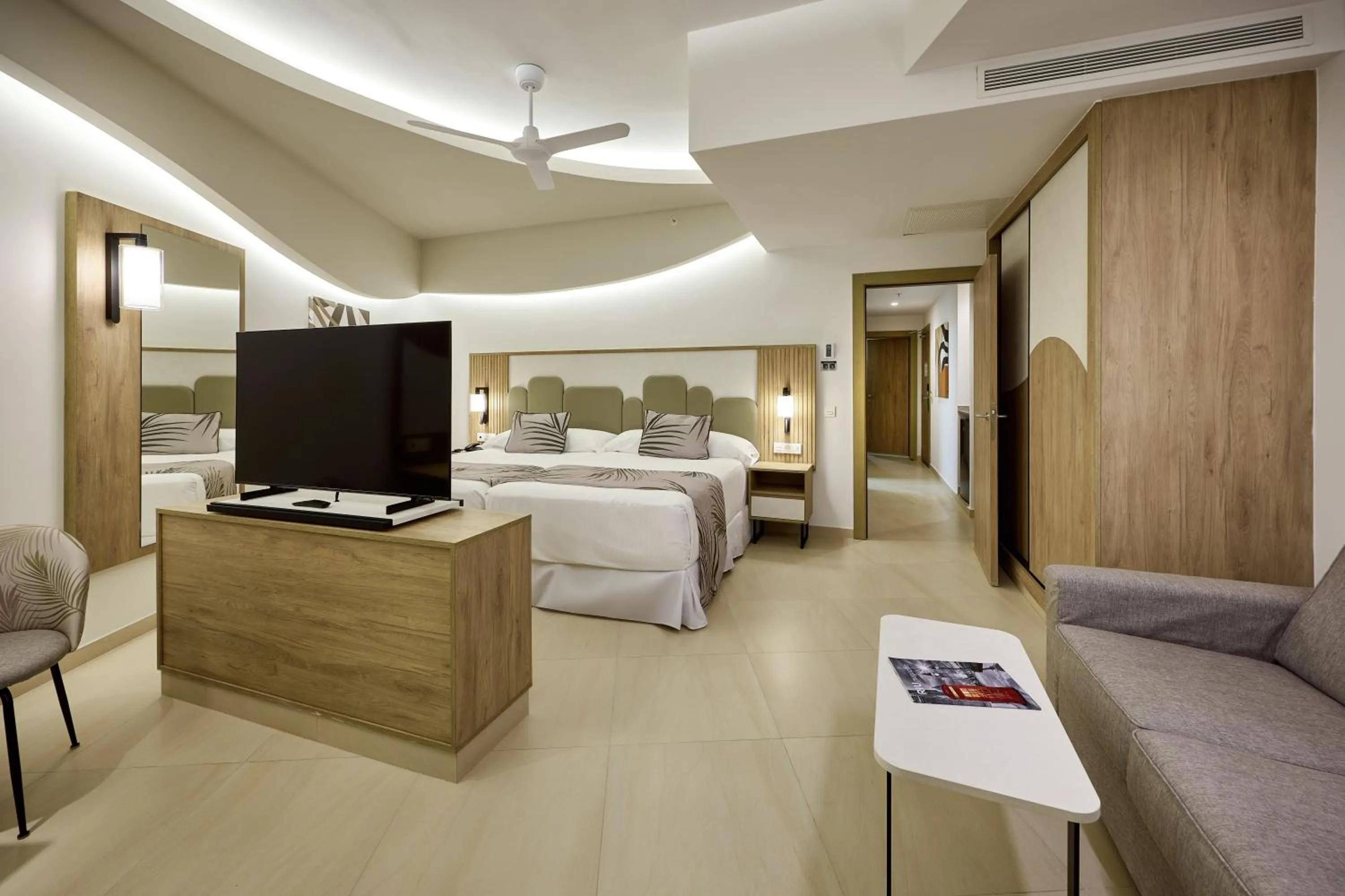 Photo of the whole room, Bed in Riu Palace Aquarelle - All Inclusive