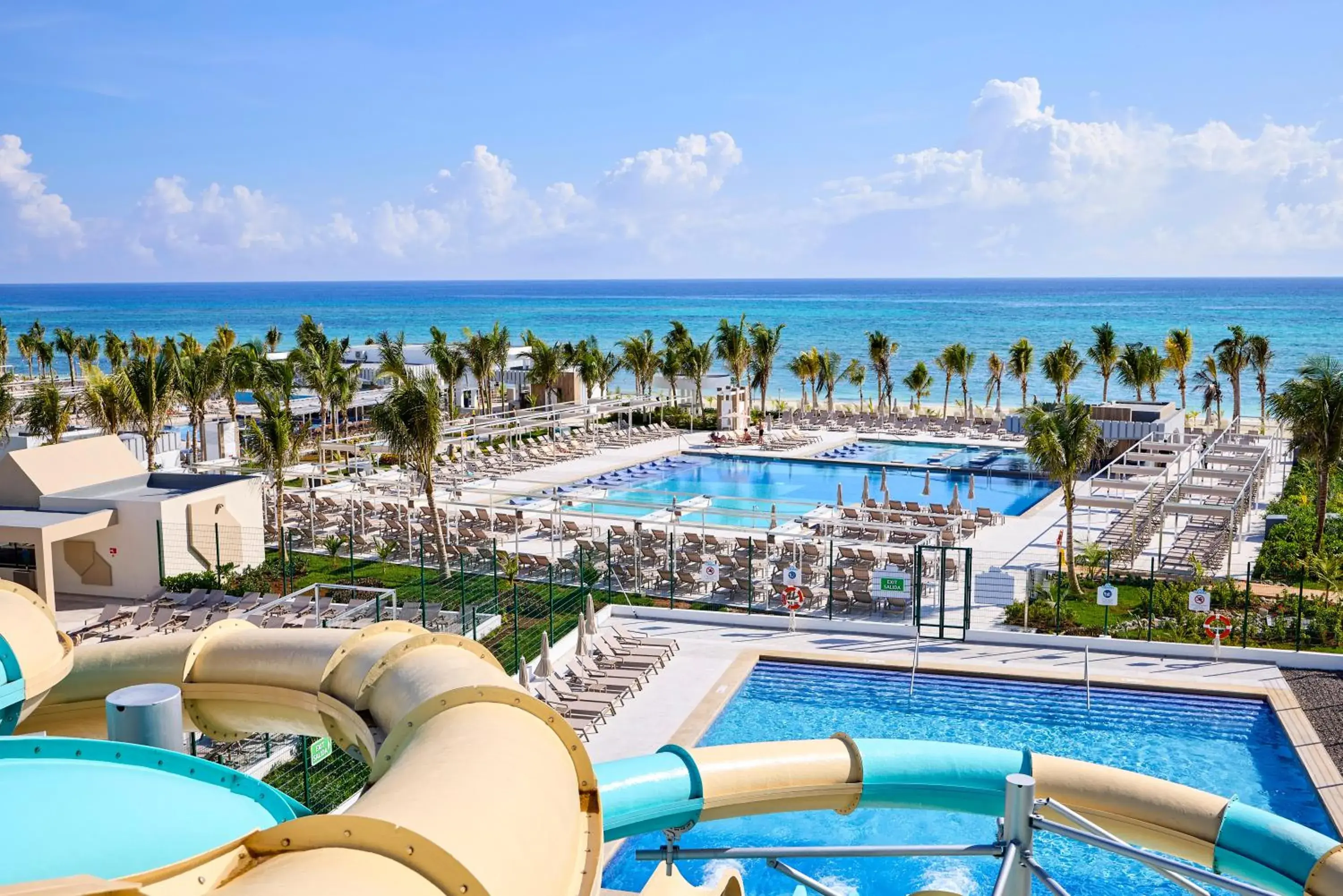 Swimming pool in Riu Palace Aquarelle - All Inclusive Swimming pool in Riu Palace Aquarelle - All Inclusive
